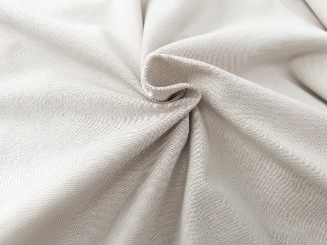 Balenciaga clothing-209