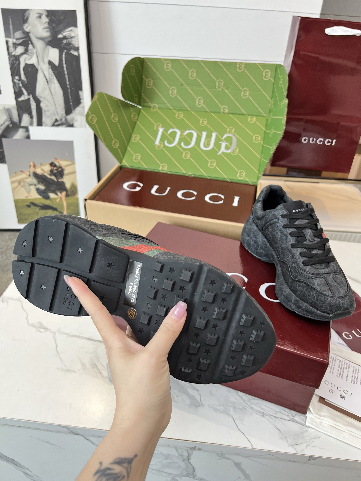 Gucci Sneakers-113