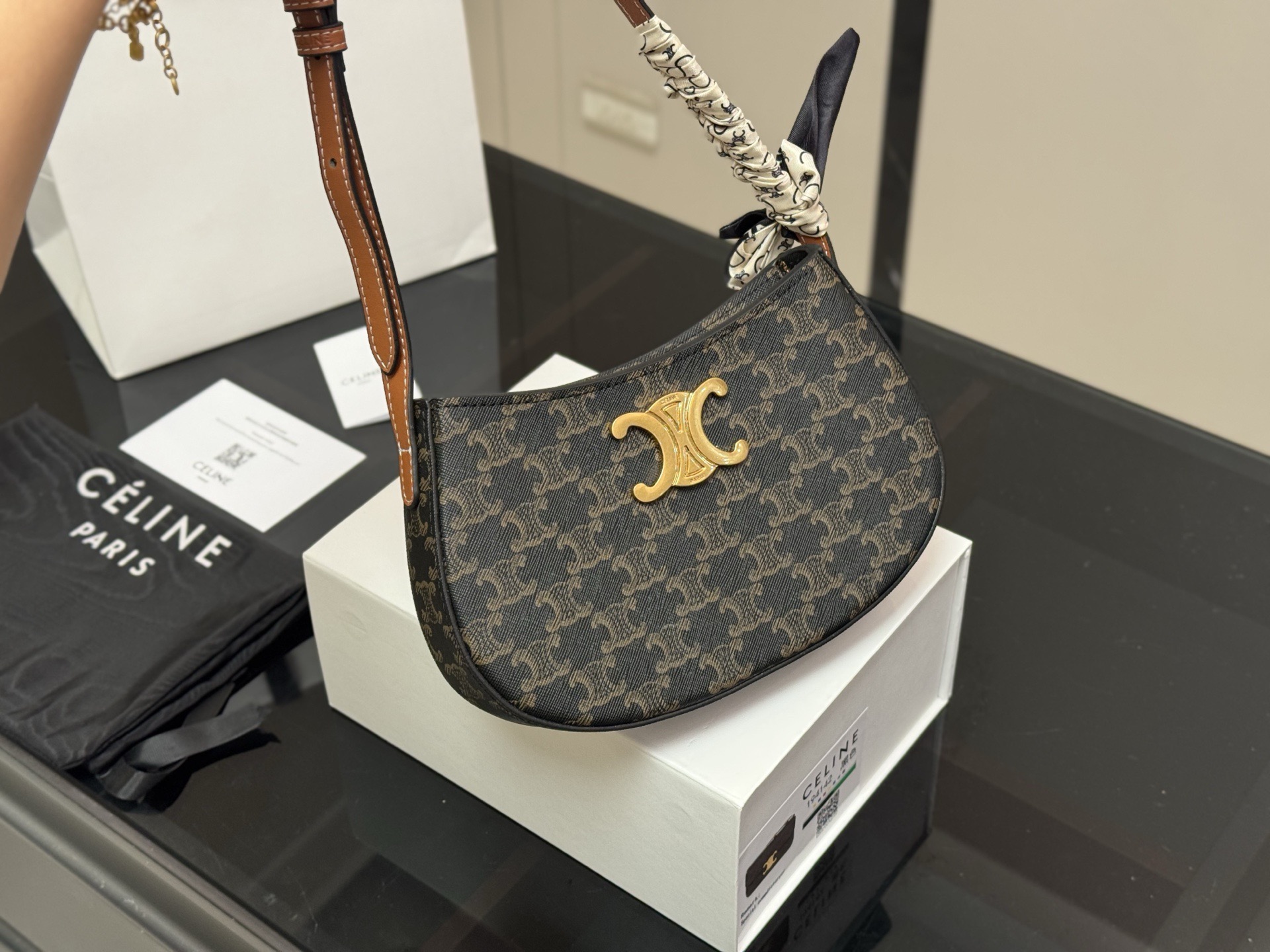 Celine Hot New Product-93