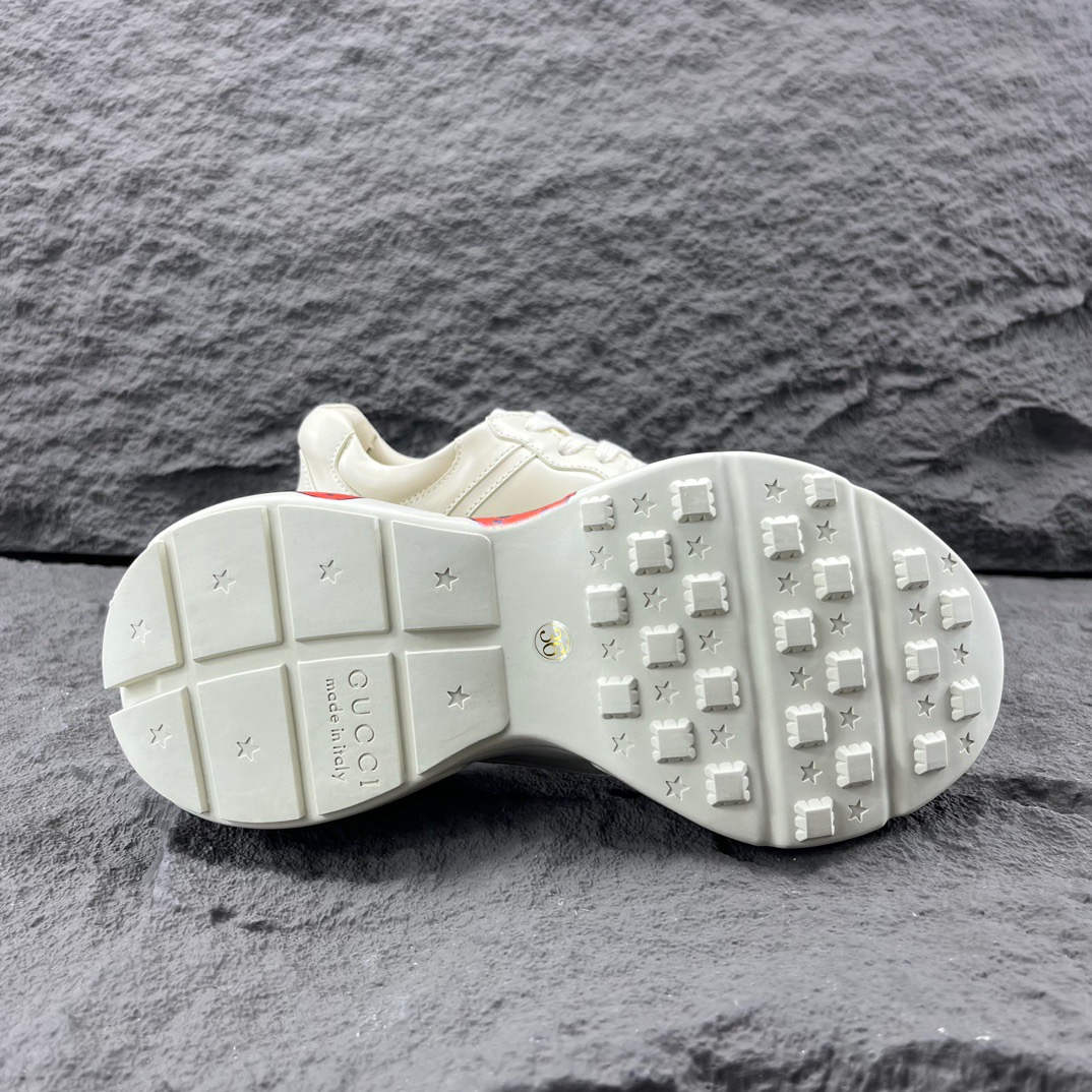 Gucci Sneakers-170
