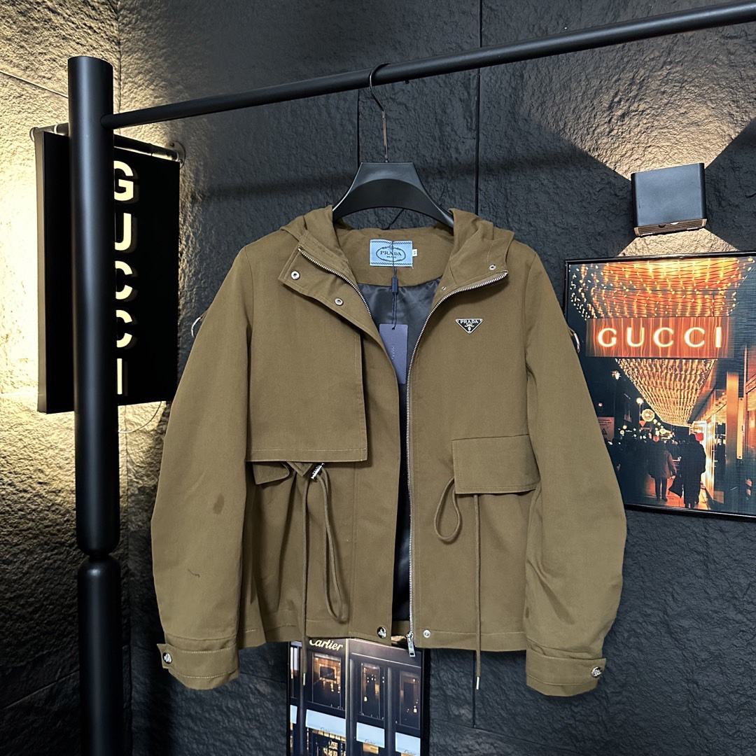 Prada Clothing-259