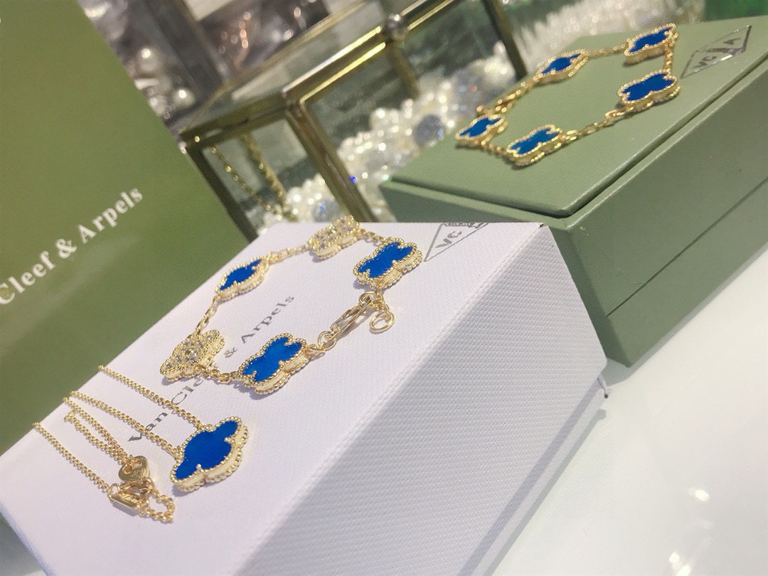 Van Cleef & Arpels Bracelet-60