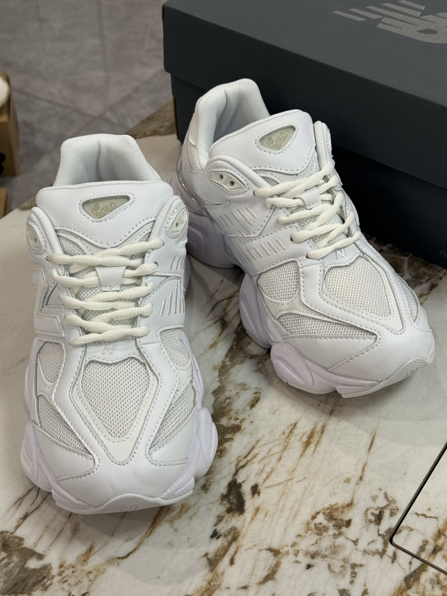 New Balance Sneakers-18