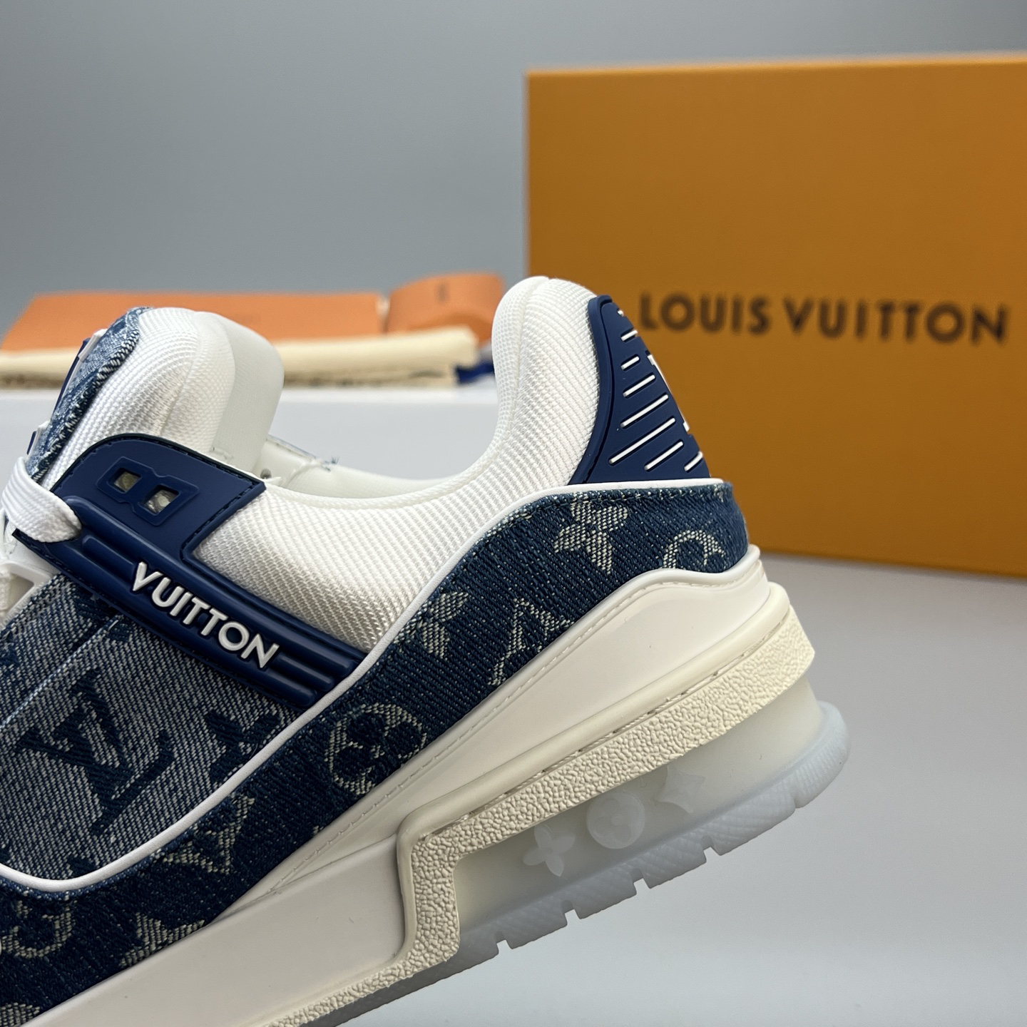 Lv Sneakers-145