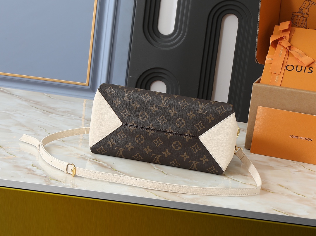 Louis Vuitton Hot New Product-42