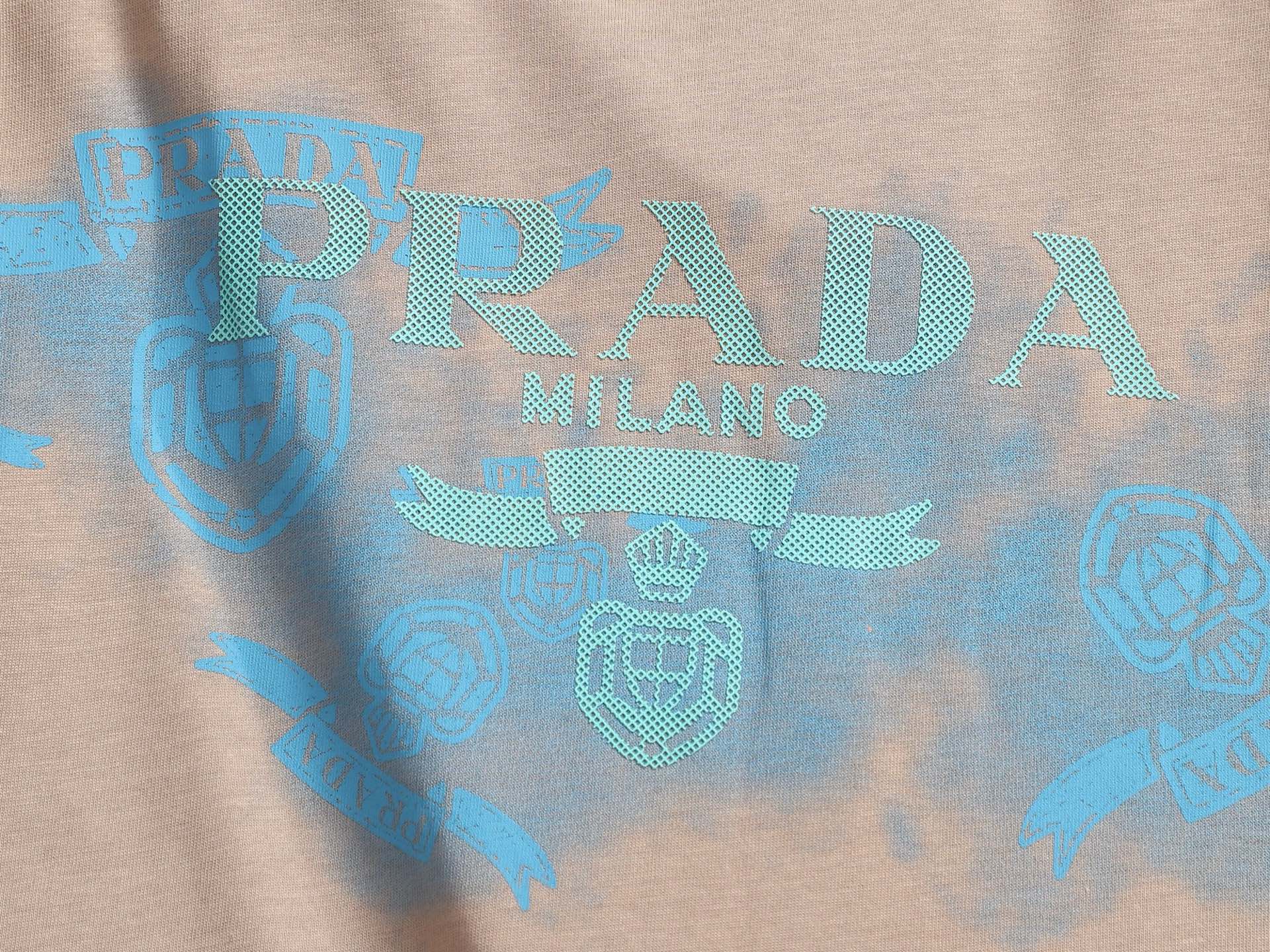 Prada clothing-198