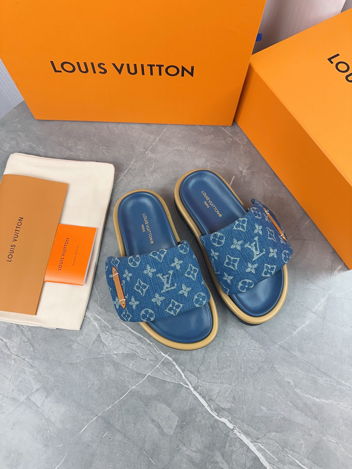 LV Summer footwear