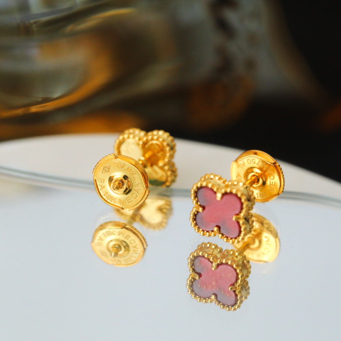 Van Cleef & Arpels earring-67