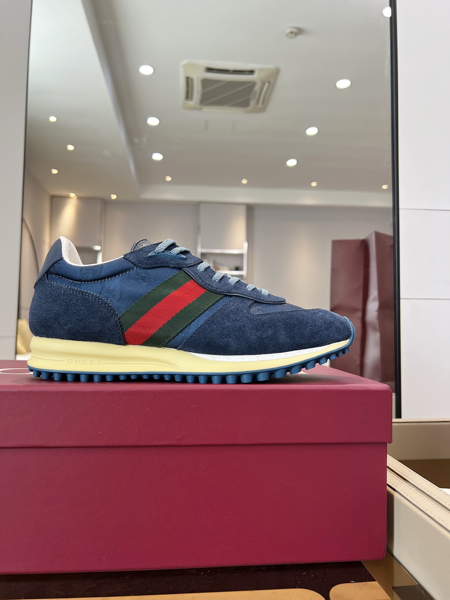 Gucci Sneakers-224
