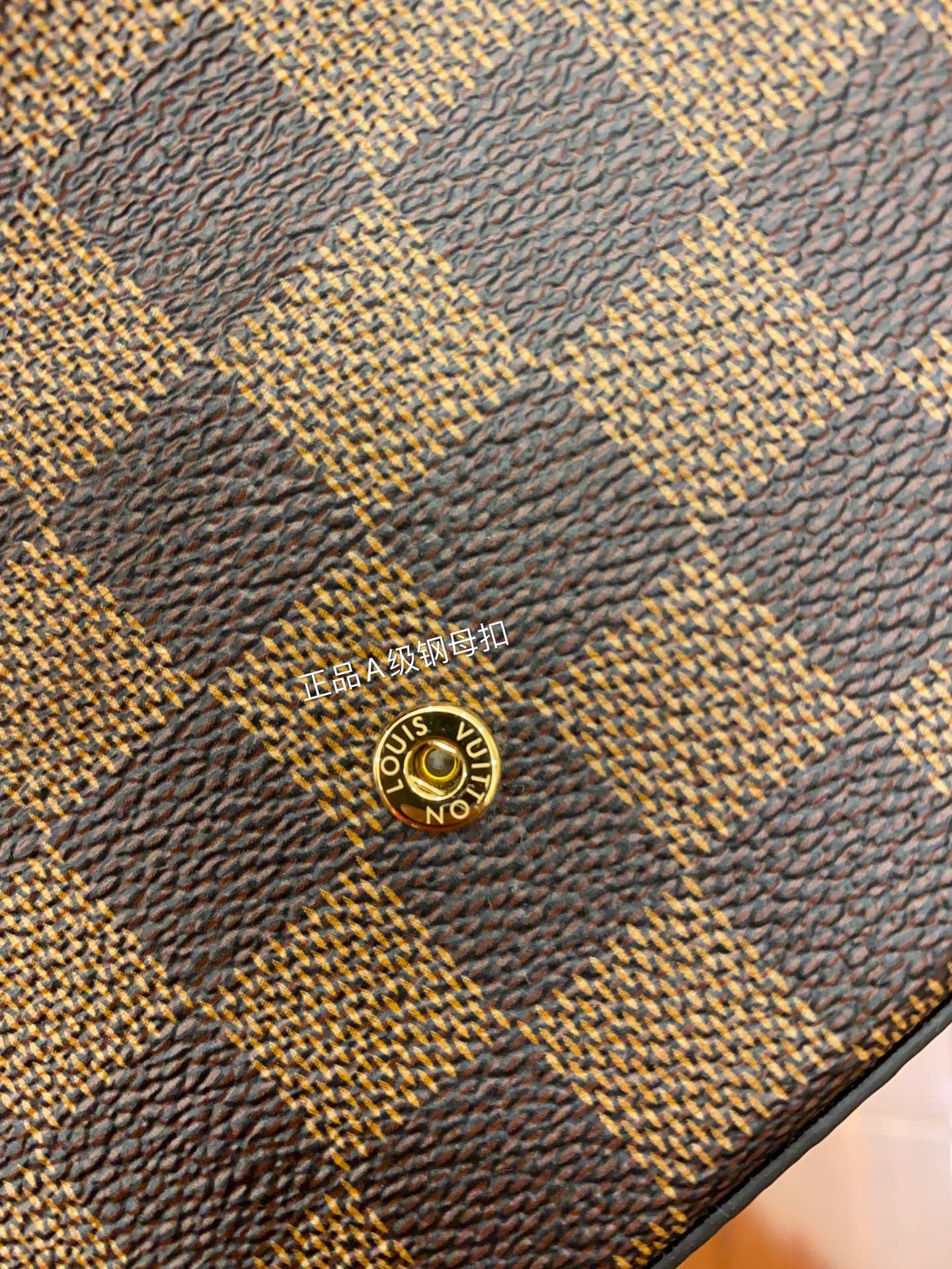 Louis Vuitton Hot New Product-81