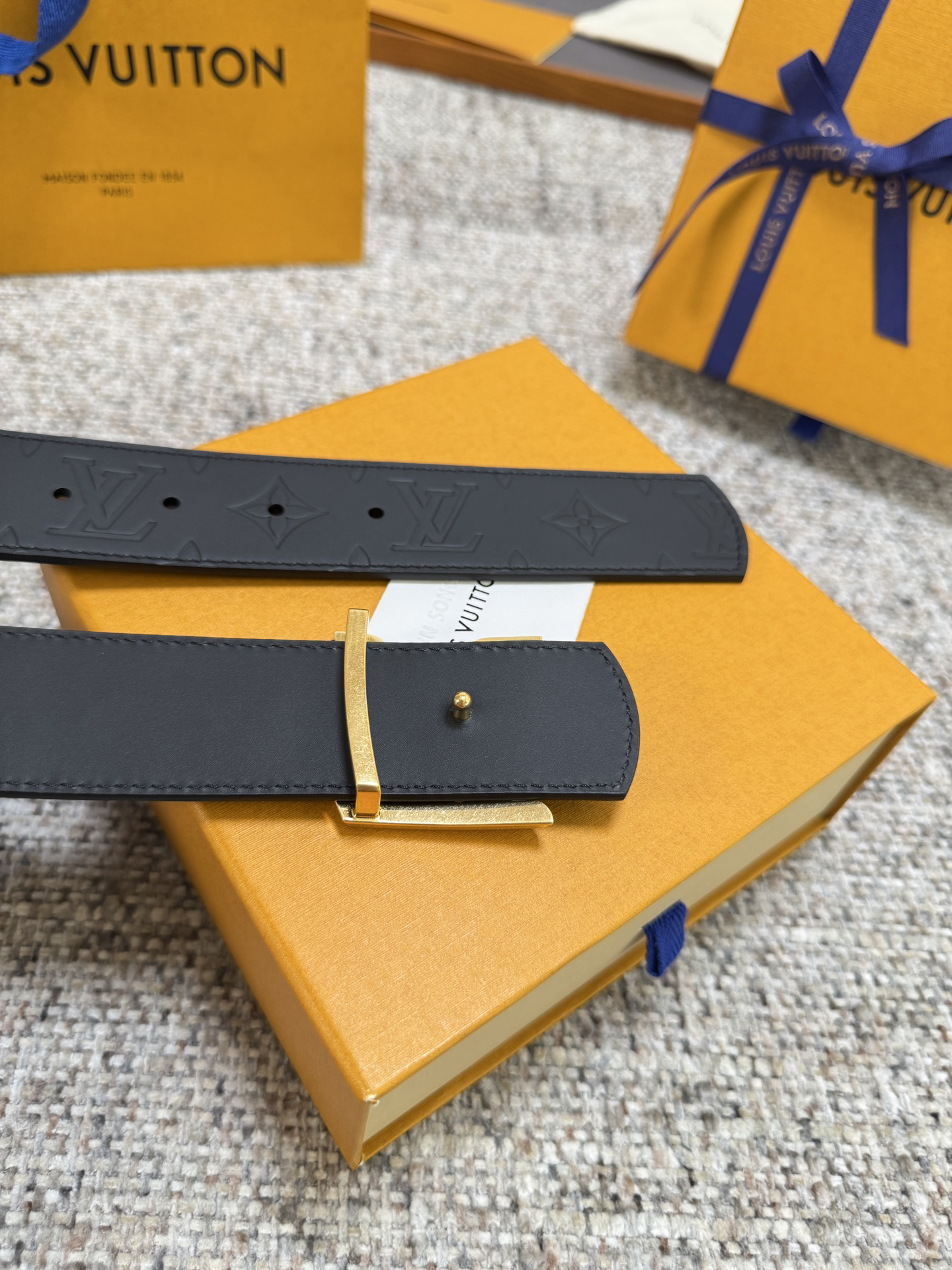 Lv belt-24