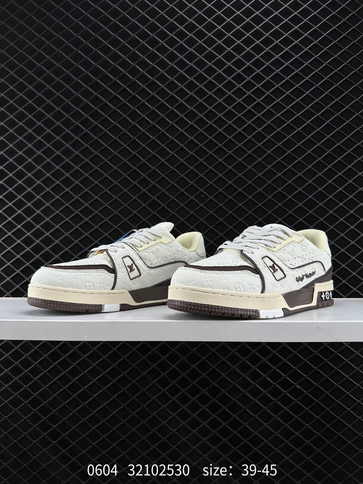 Lv Sneakers-18