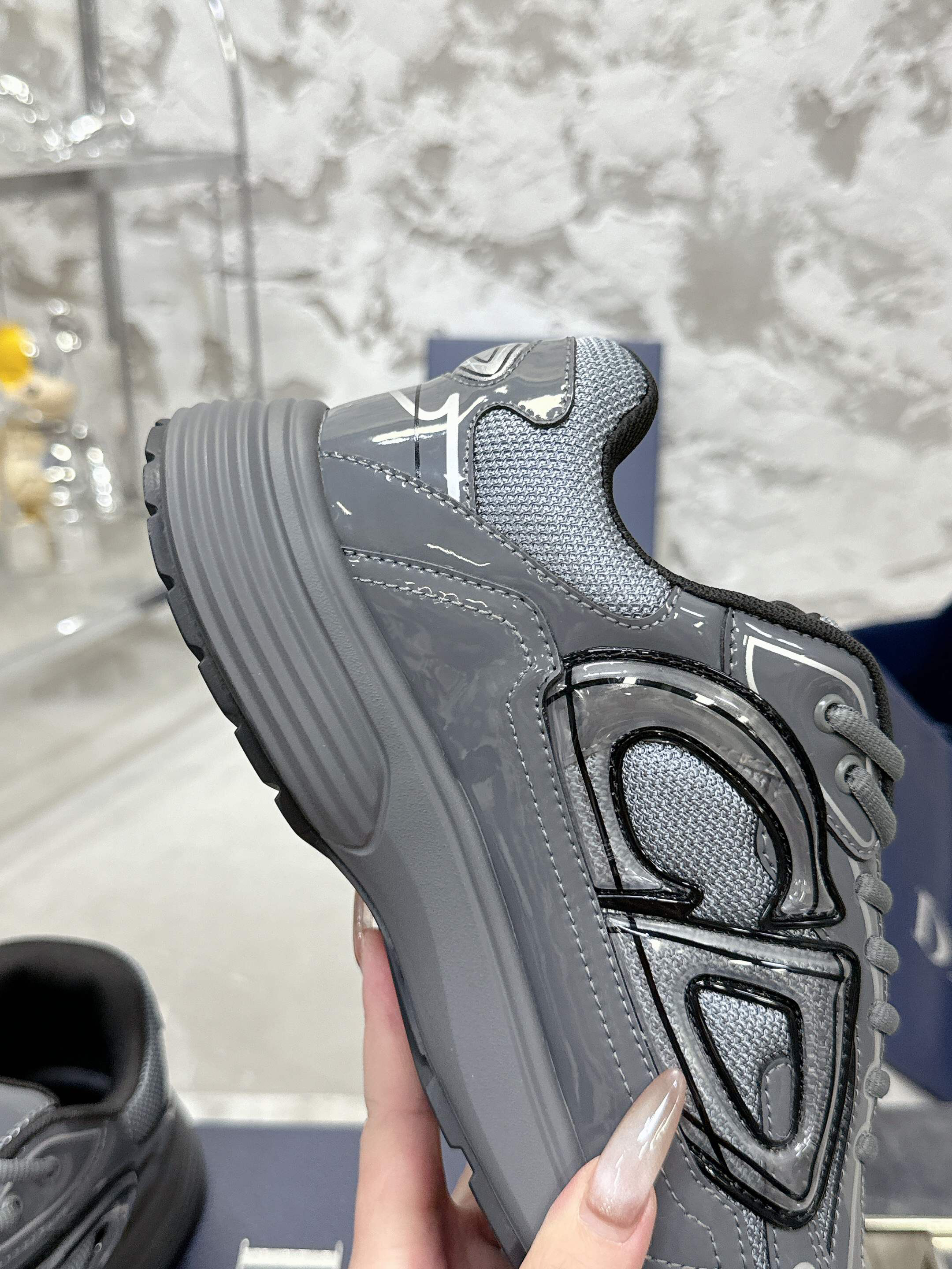 Dior Sneakers-95
