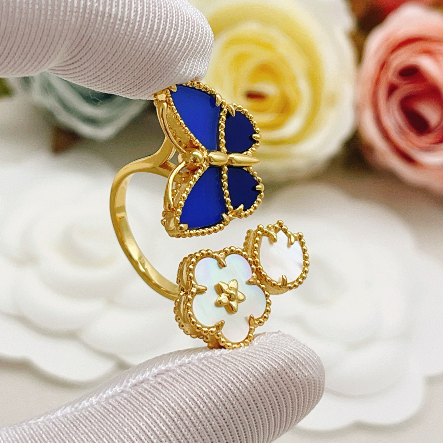 Van Cleef & Arpels ring-86