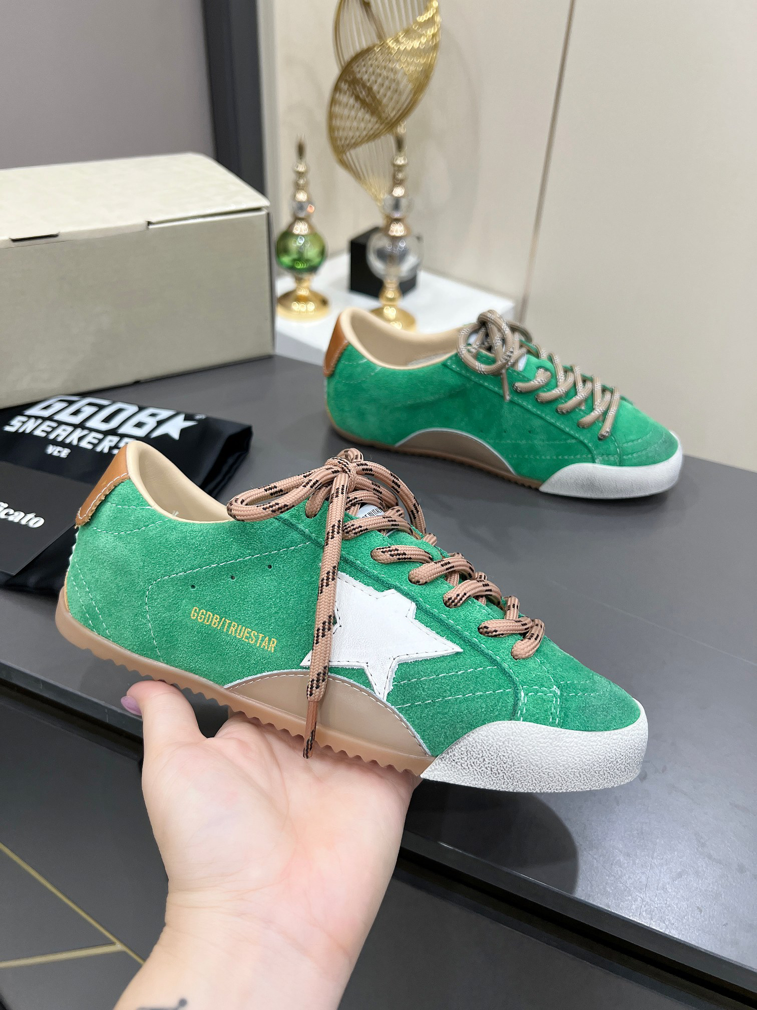 Golden Goose Sneakers-15
