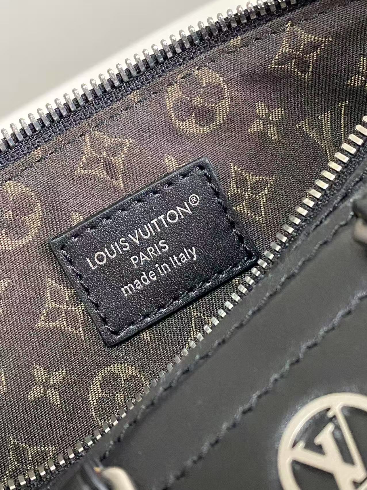 Louis Vuitton Hot New Product-182