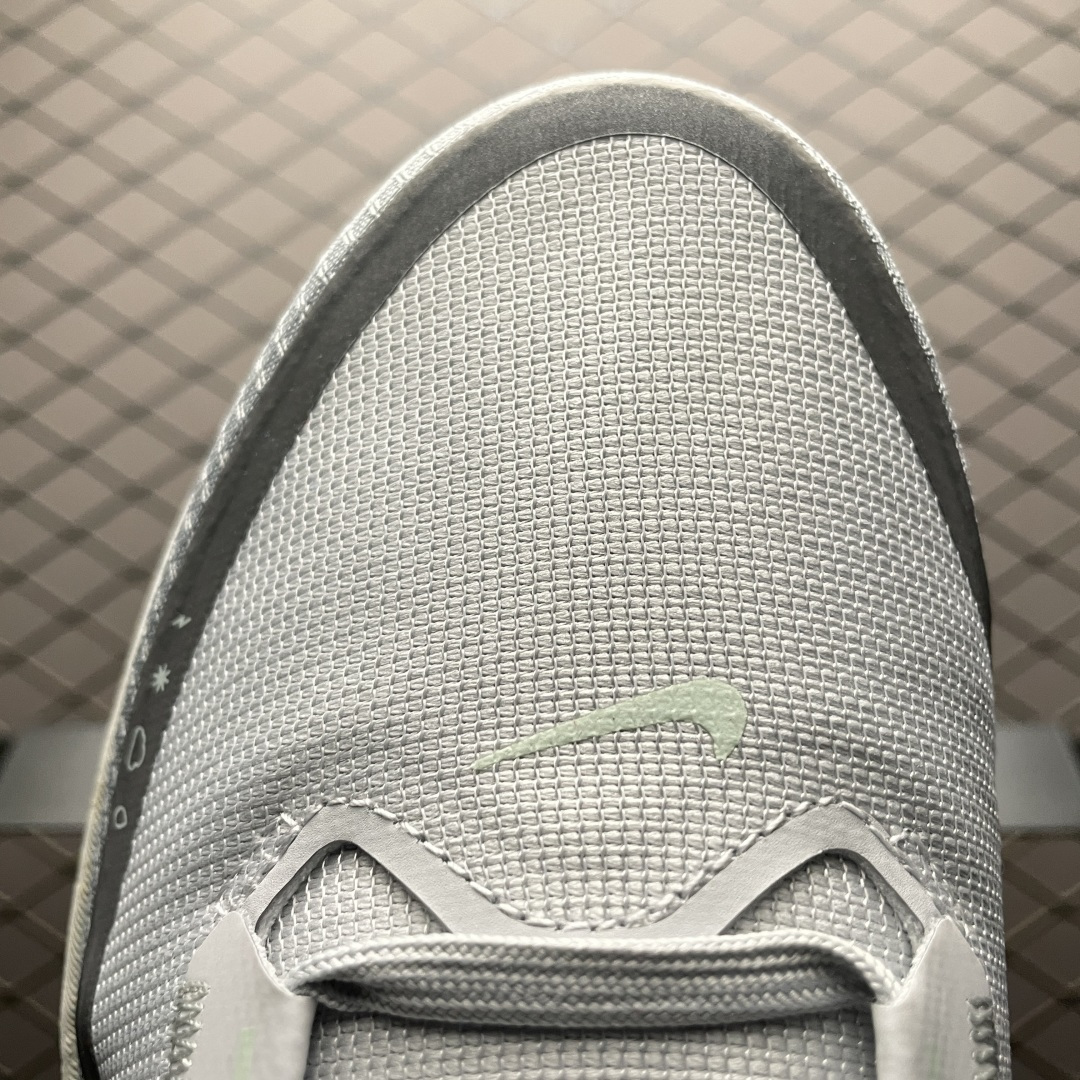 Nike Sneakers-145