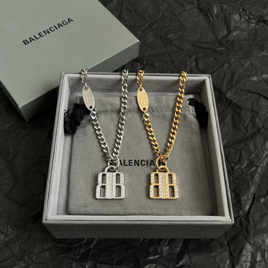 Balenciaga necklace-10