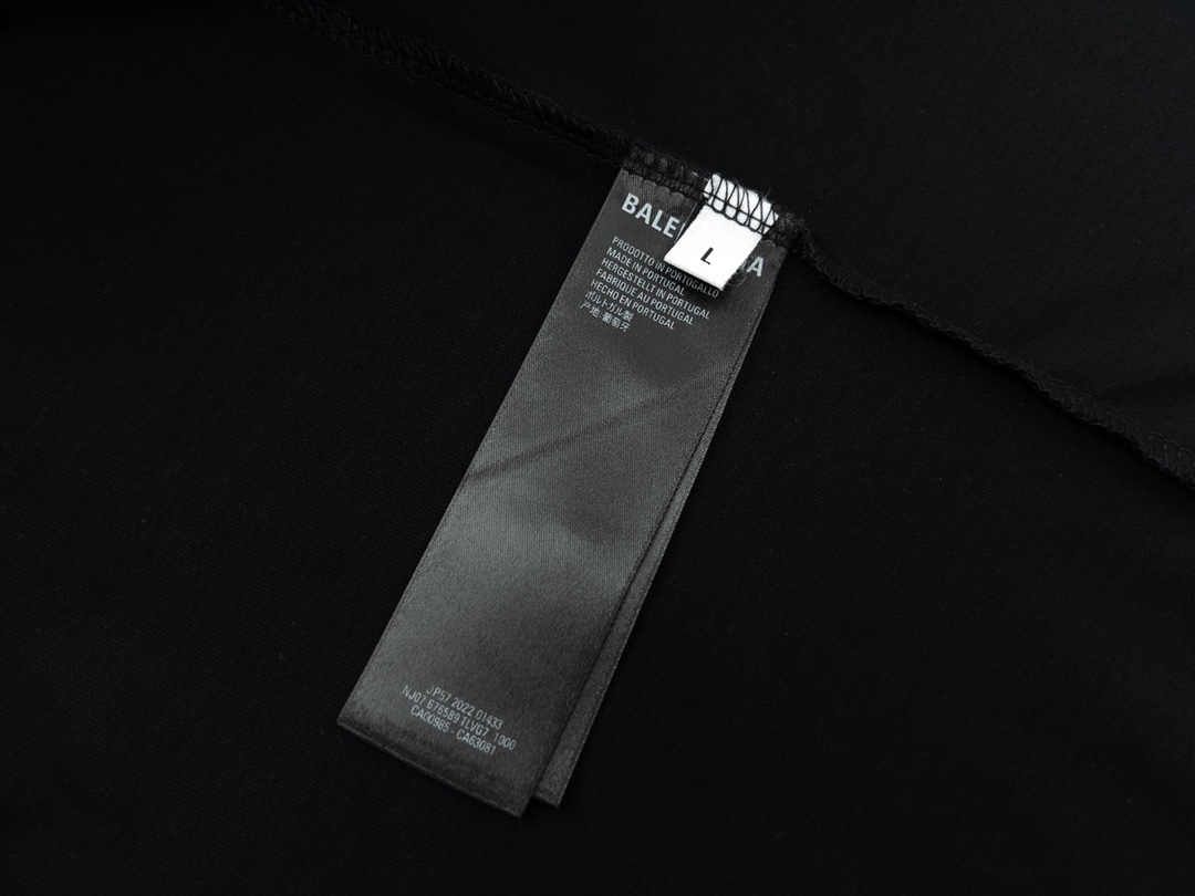 Balenciaga clothing-203