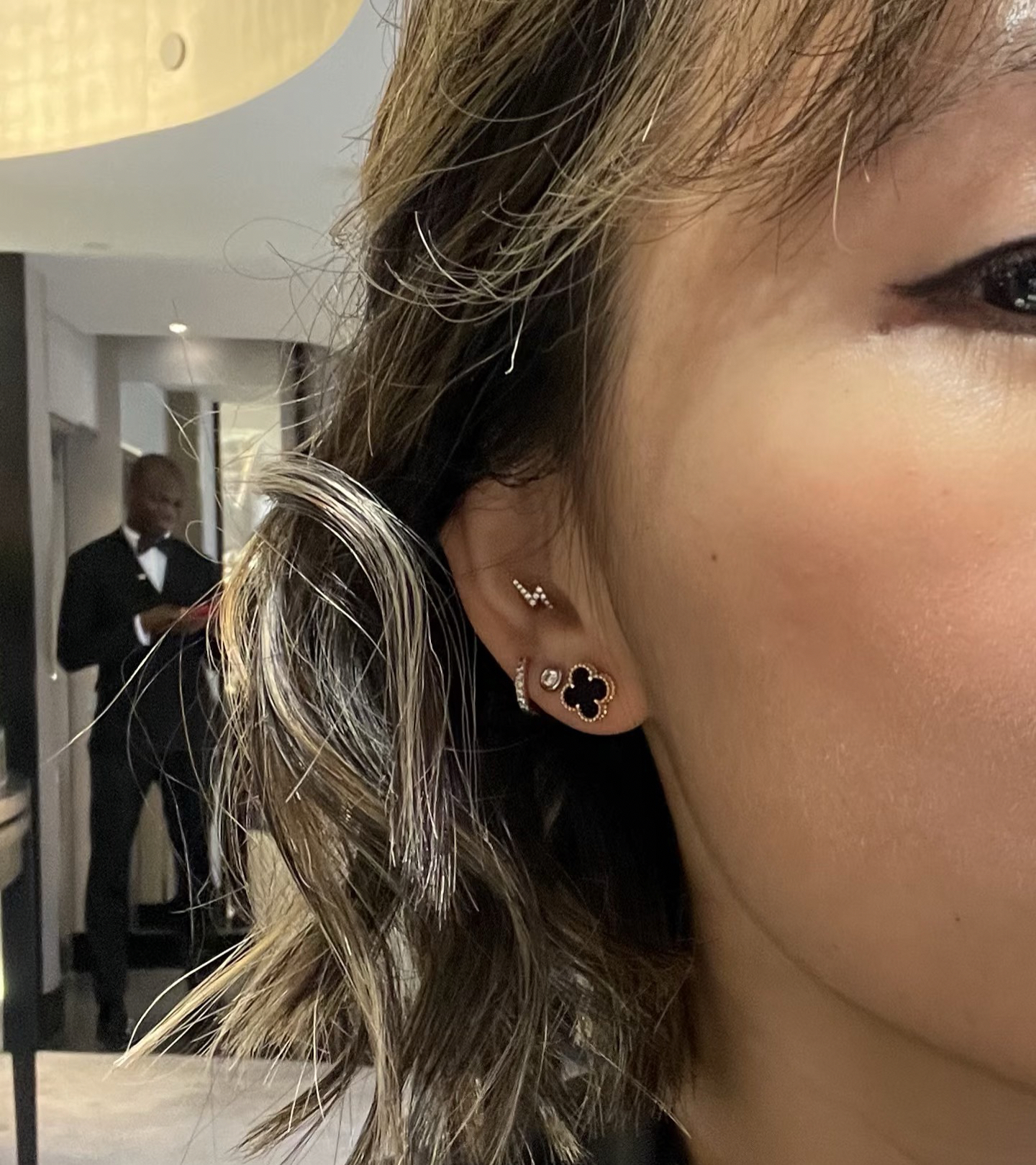 Van Cleef & Arpels earring-82