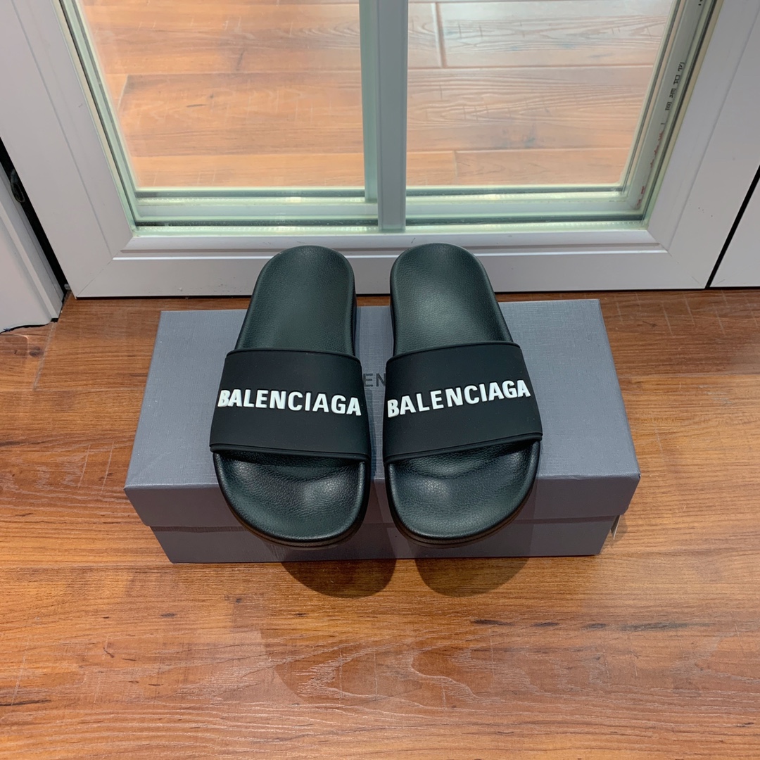Balenciaga Summer footwear