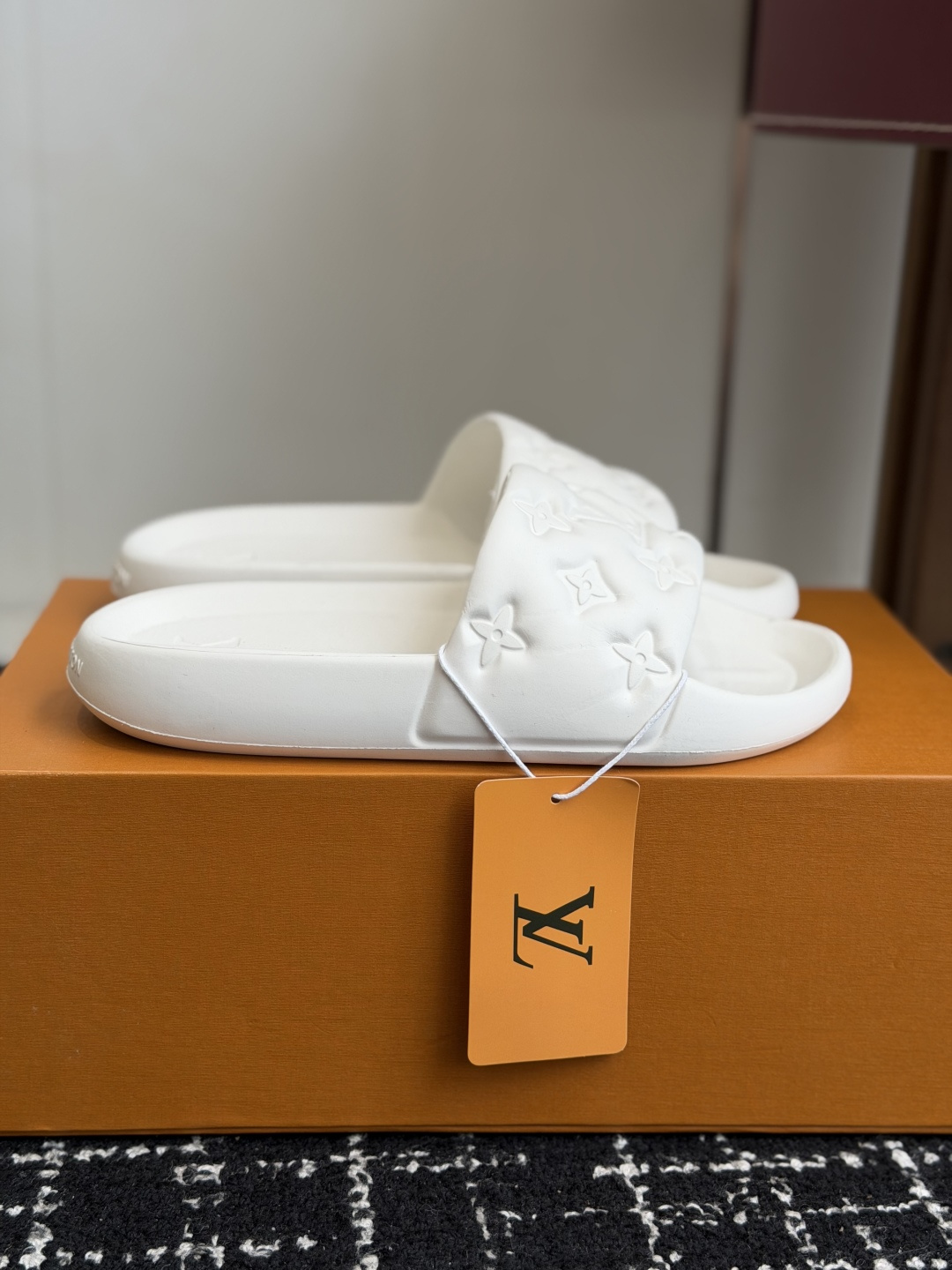 LV Summer footwear