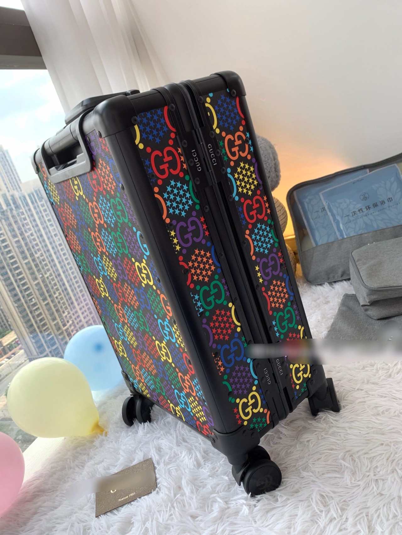 Gucci luggage-27