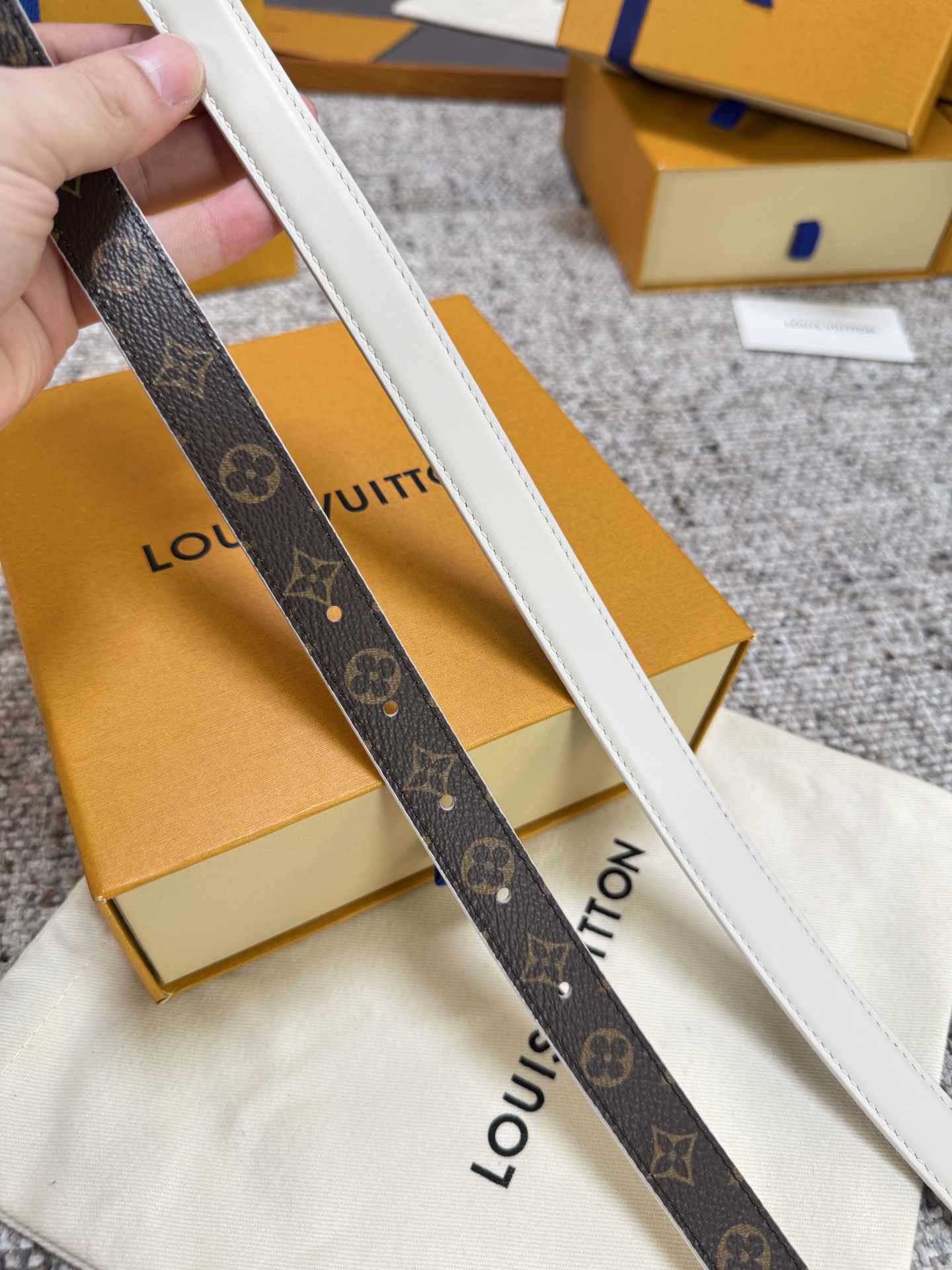 Lv belt-73