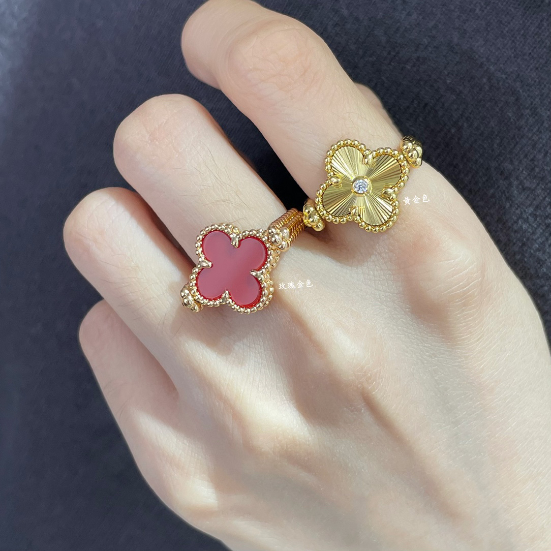 Van Cleef & Arpels ring-48