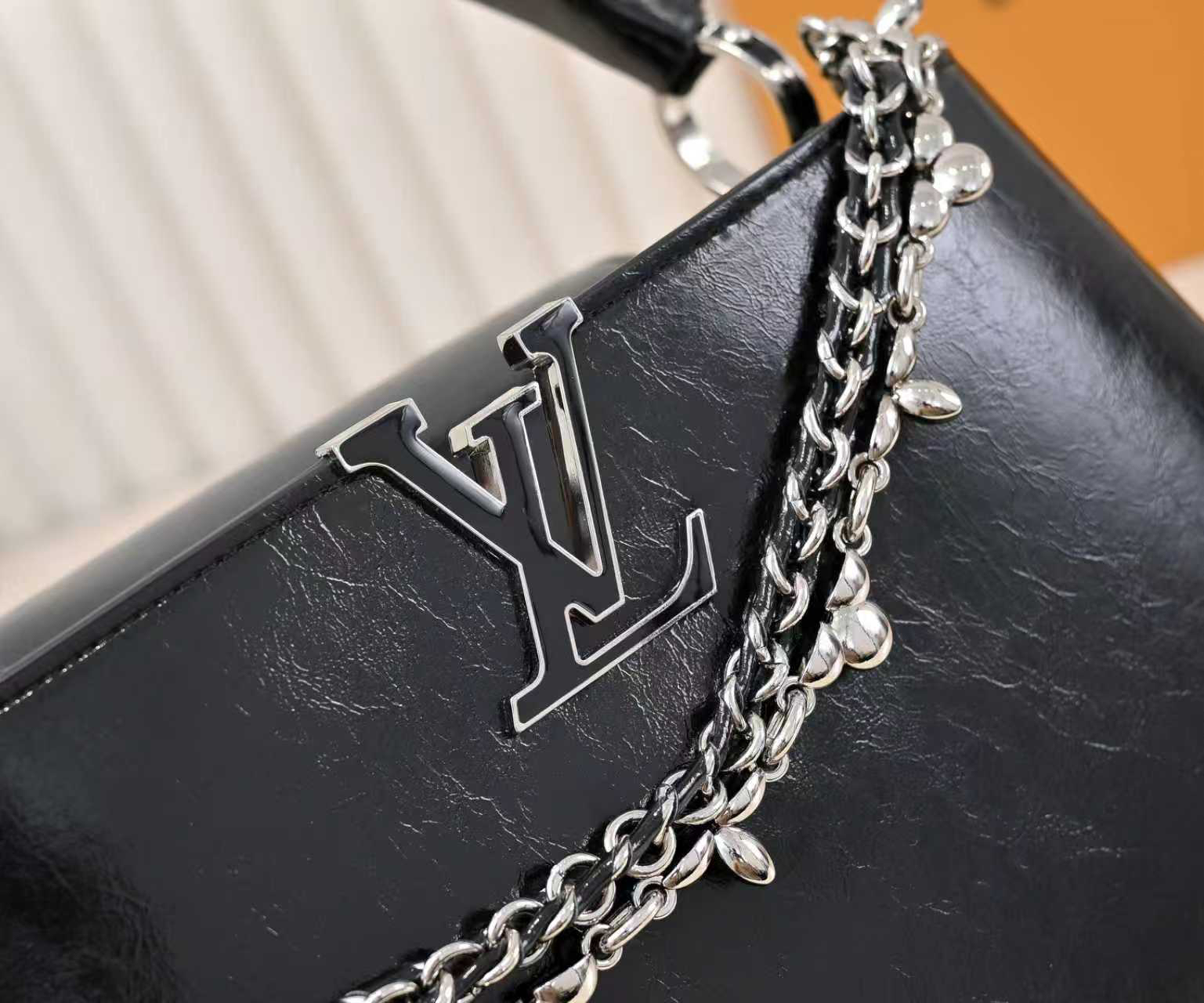Louis Vuitton Hot New Product-163
