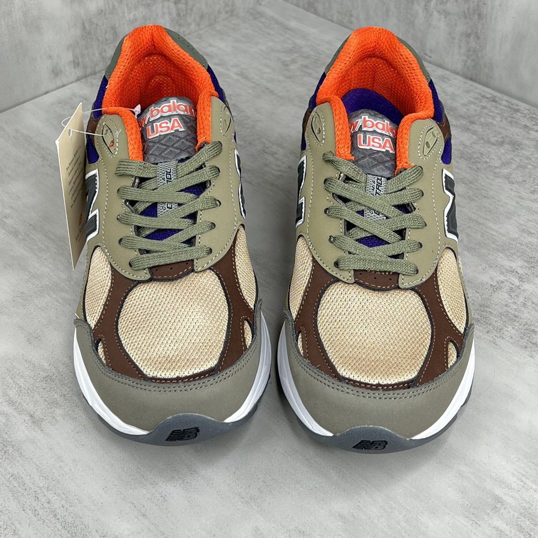 New Balance Sneakers-260