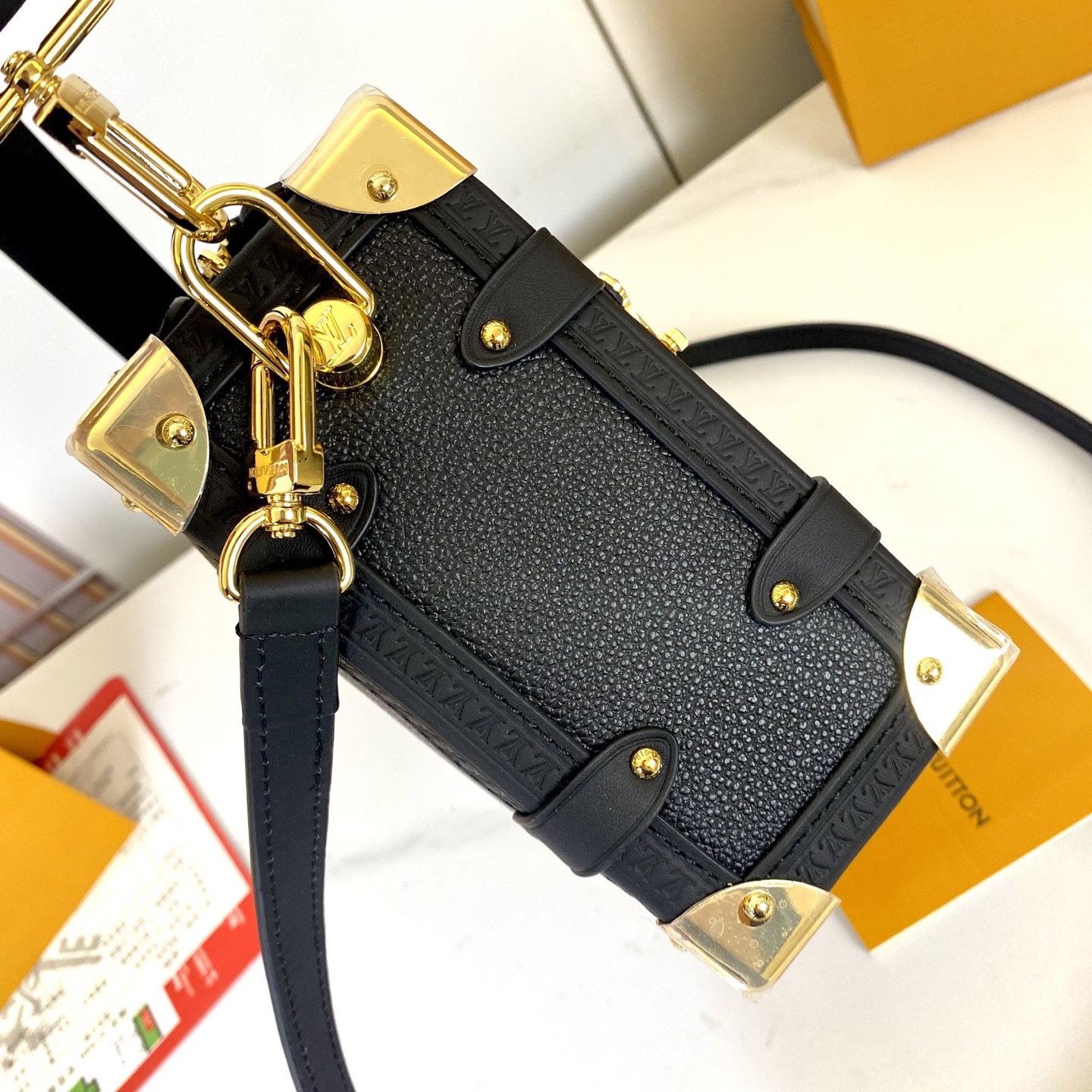 Louis Vuitton Hot New Product-94