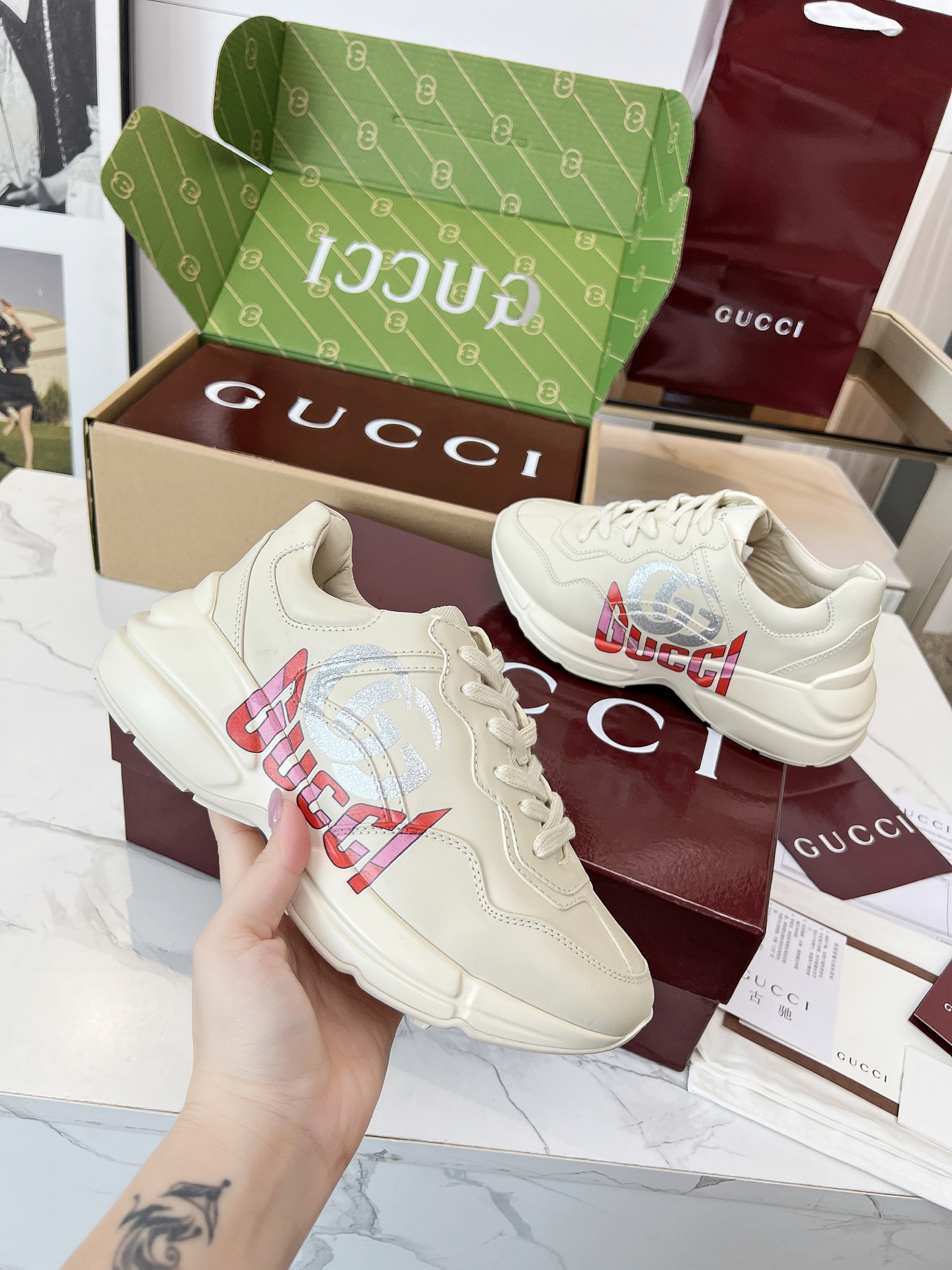 Gucci Sneakers-119