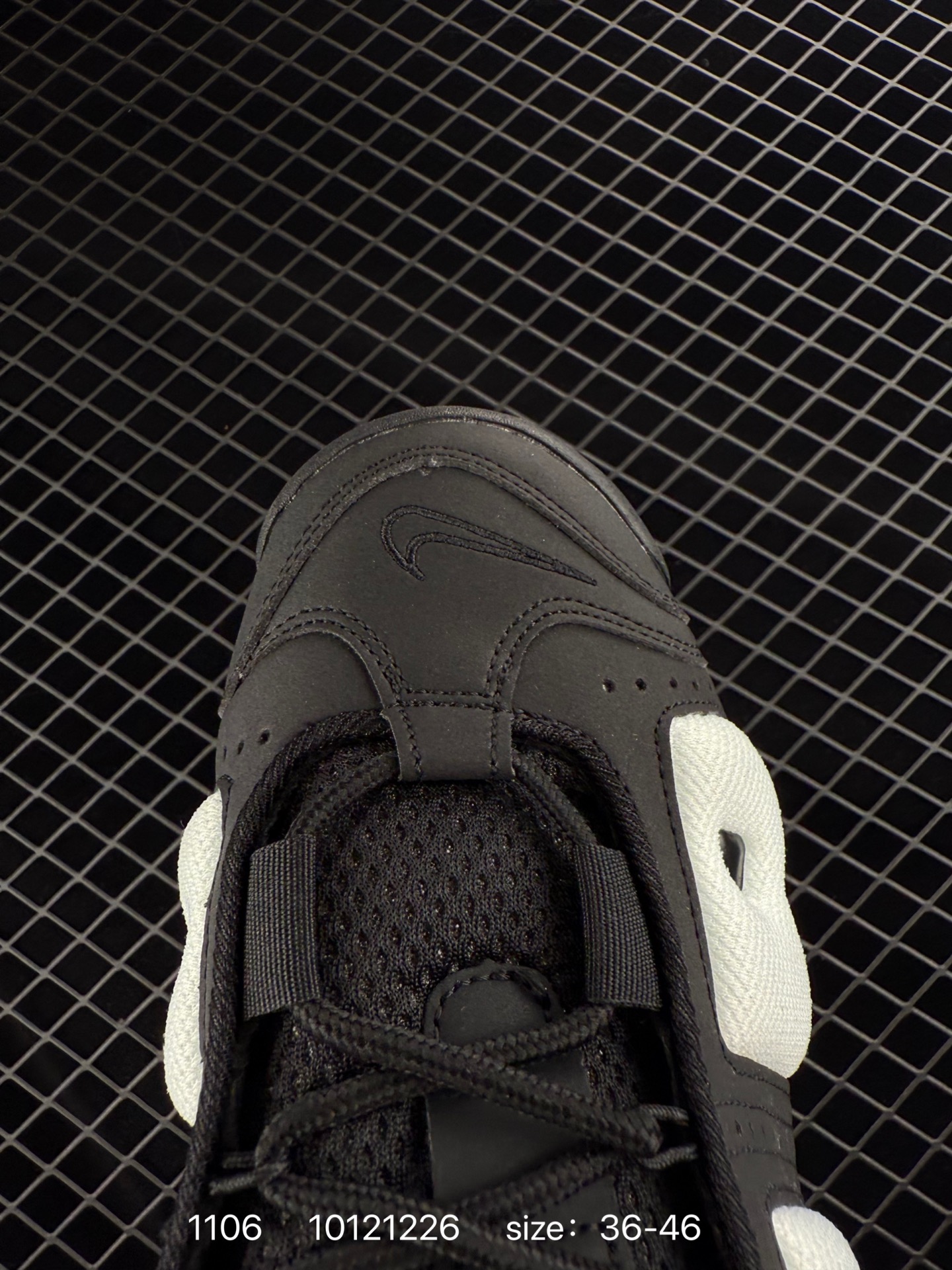 Nike Sneakers-186