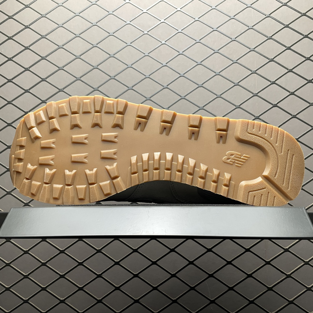 New Balance Sneakers-75