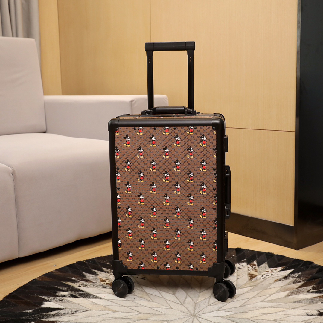 Gucci luggage-34