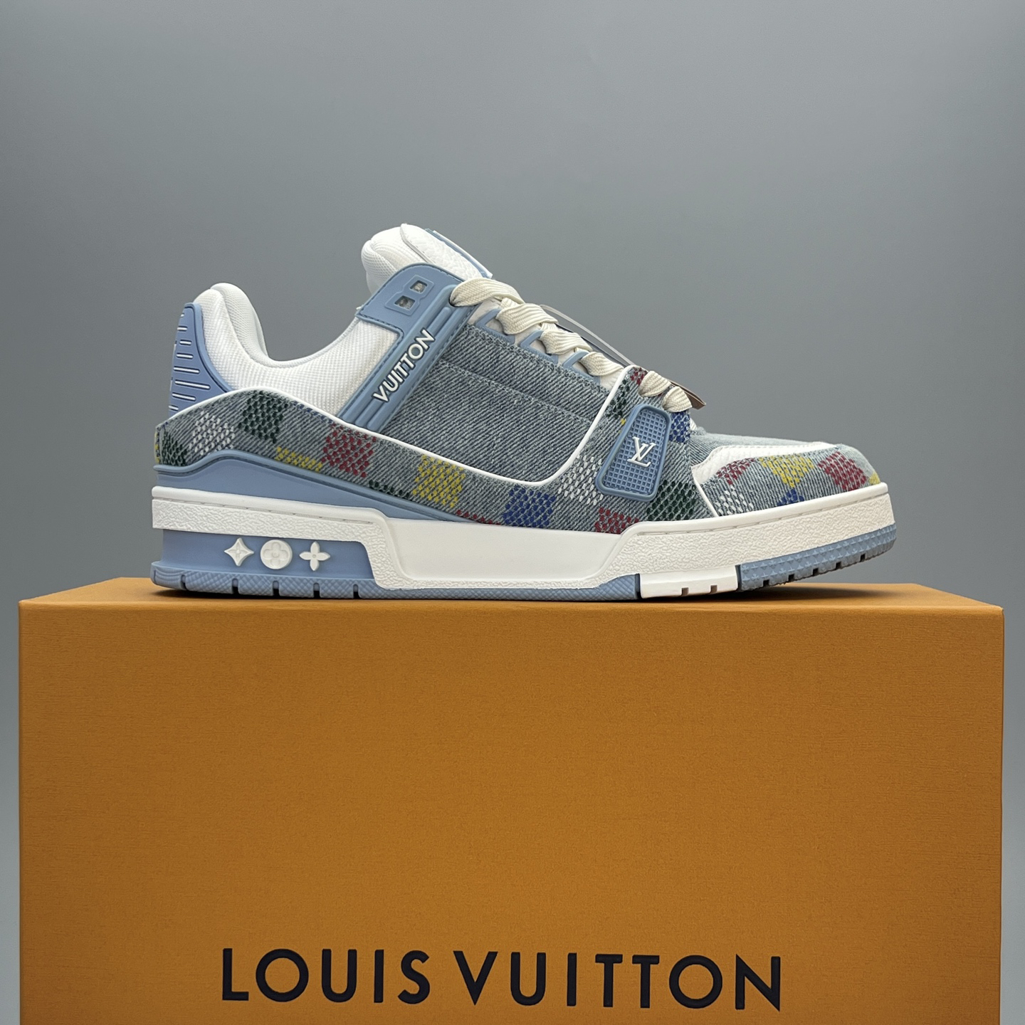 Lv Sneakers-147