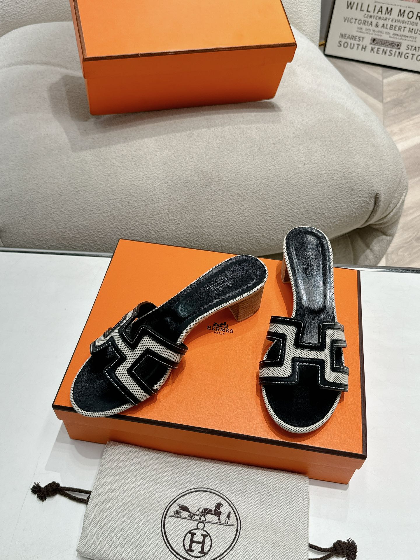 Hermes Summer footwear