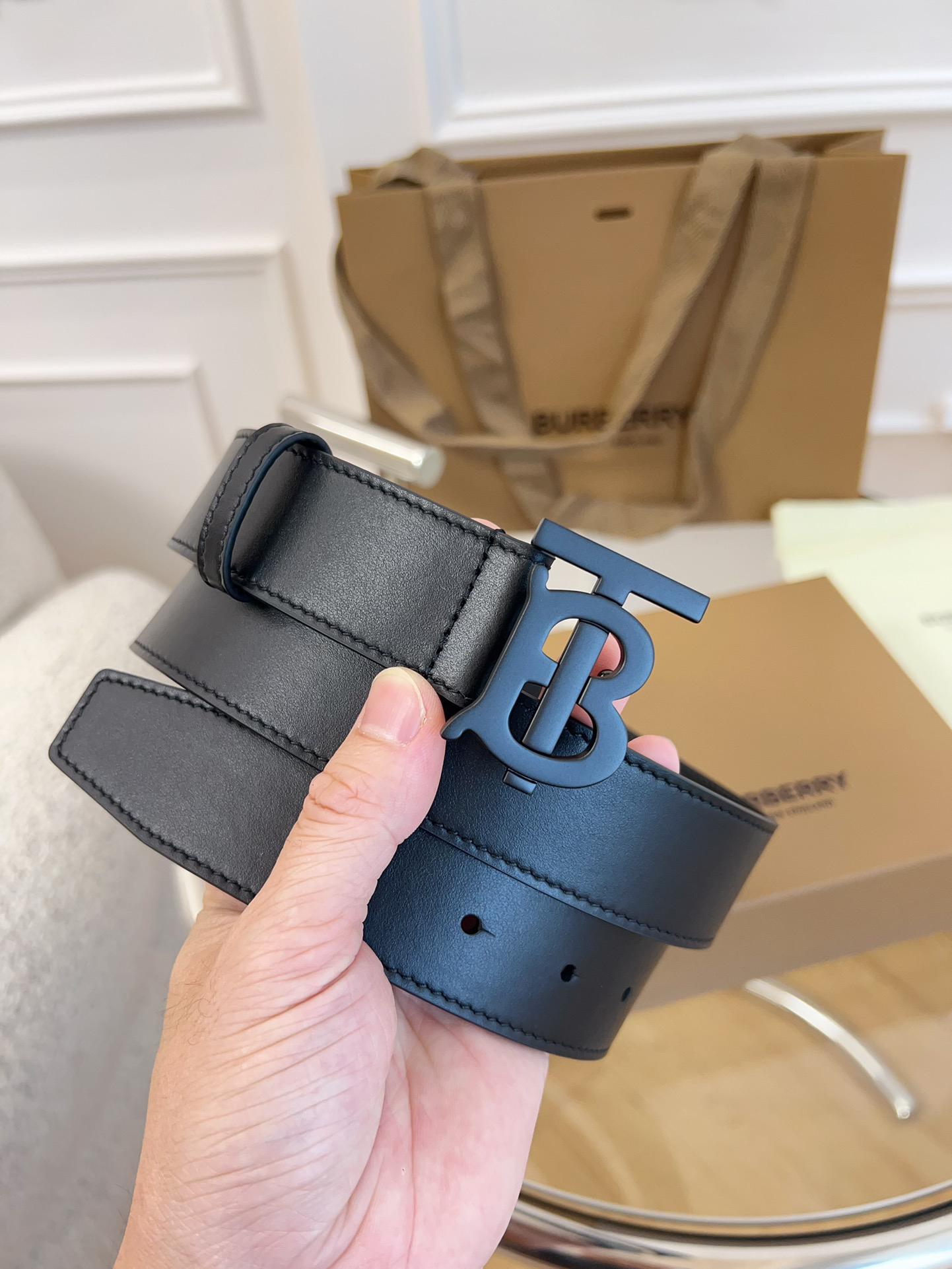 Burberry belt-70