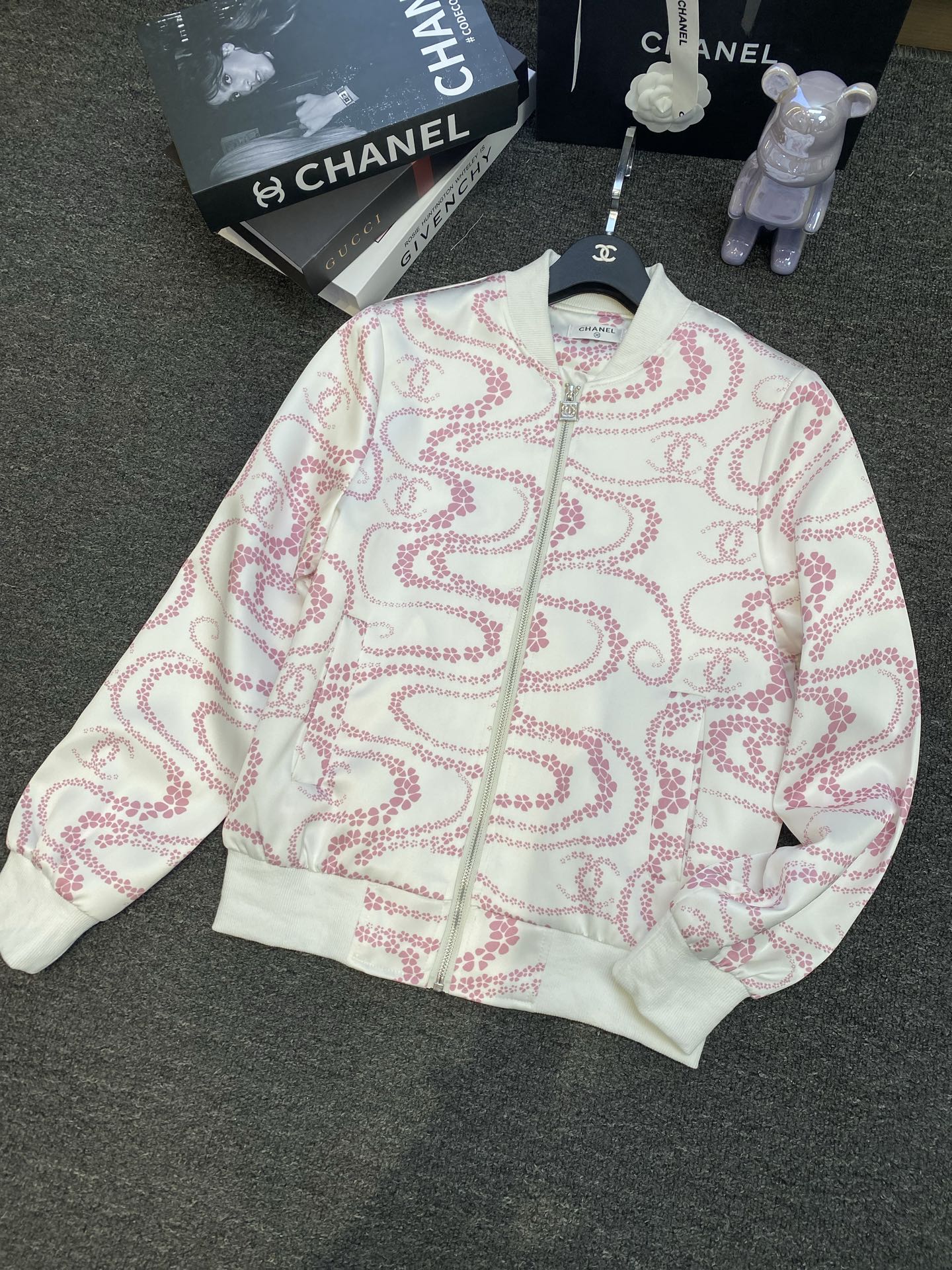 Chanel Clothing-188