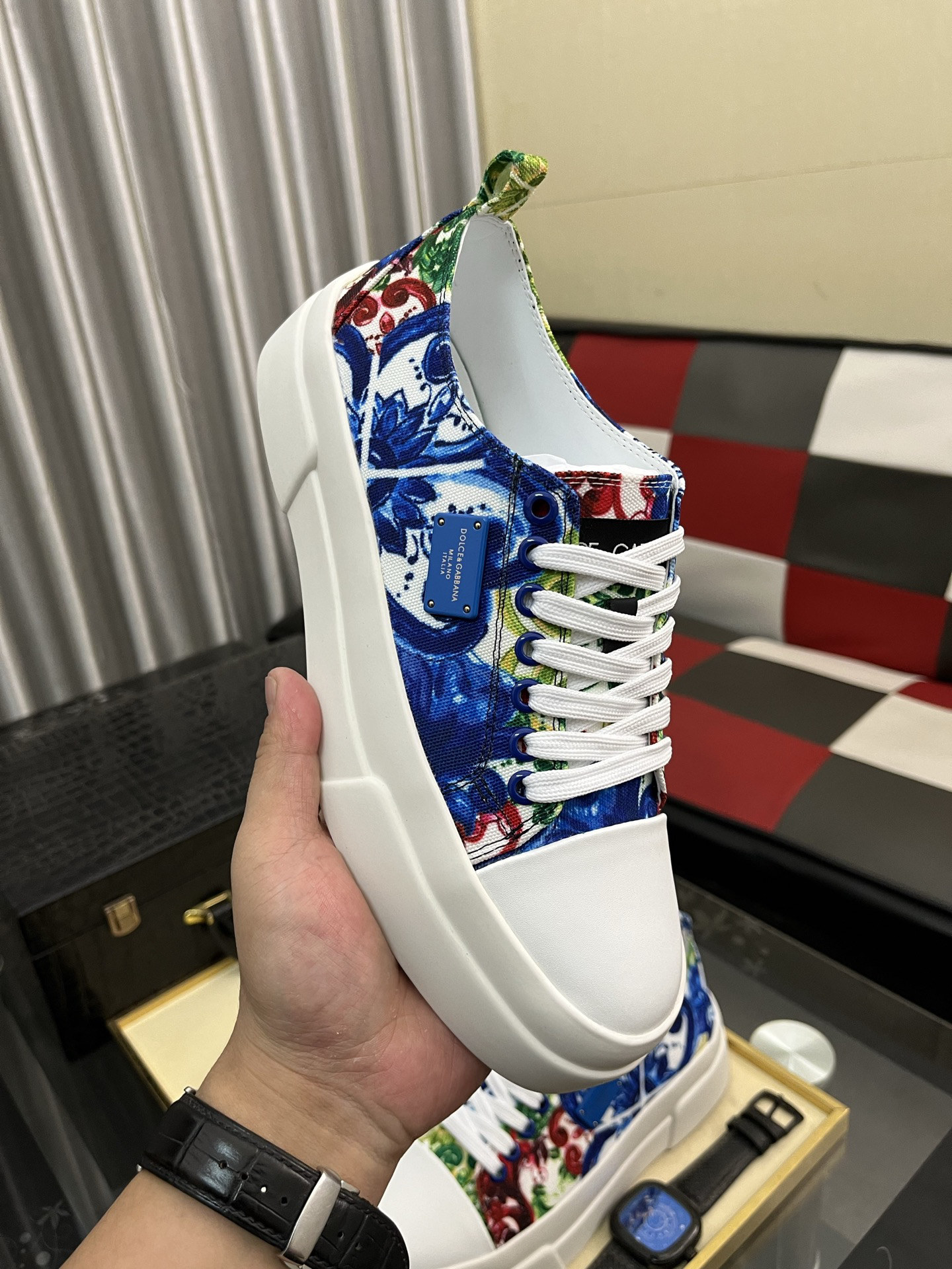 D&G Sneakers-109