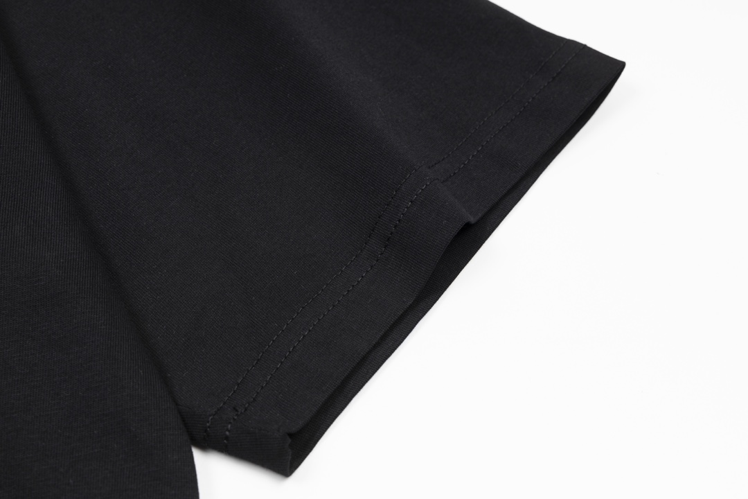 Balenciaga clothing-202