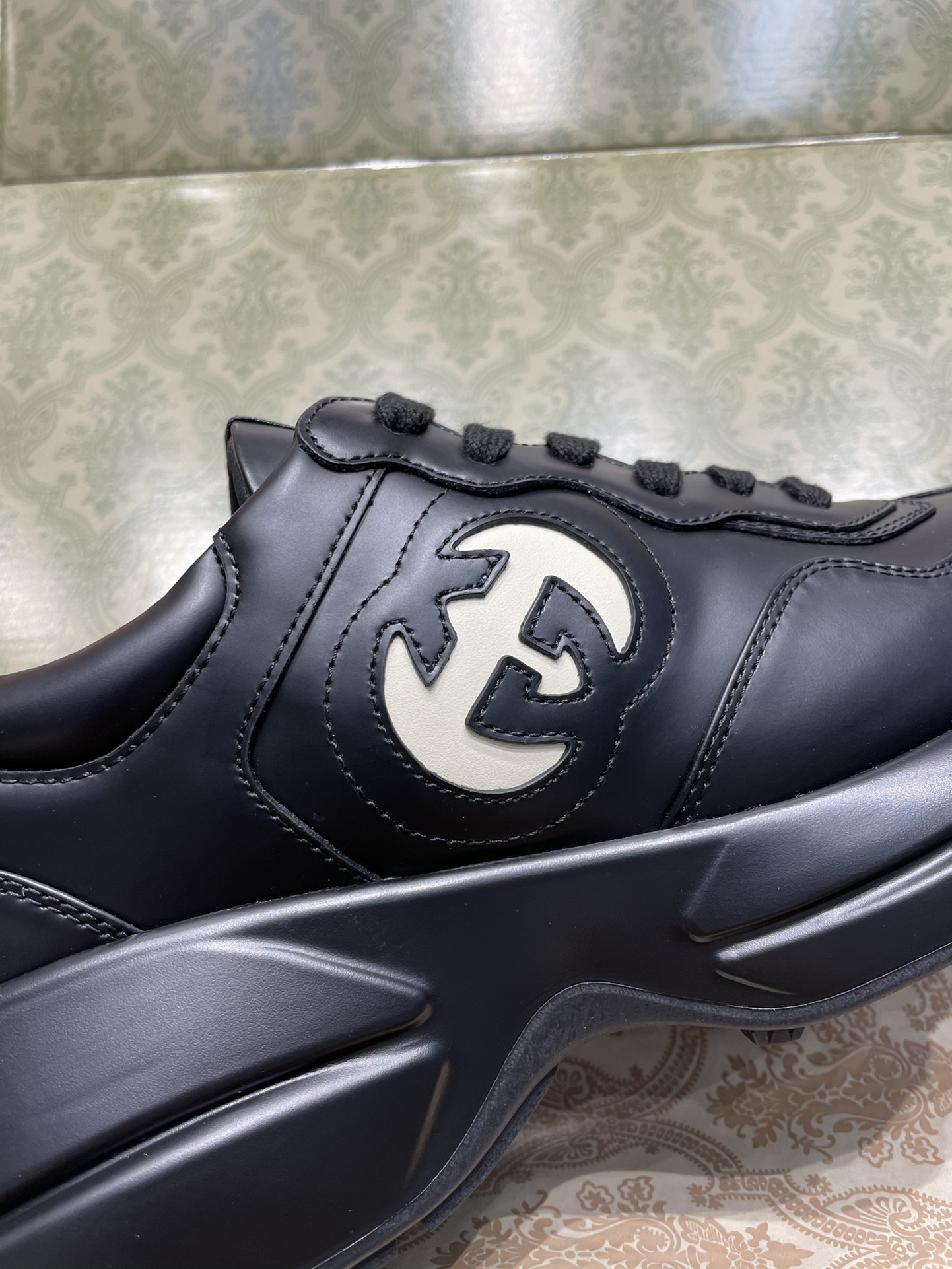 Gucci Sneakers-74