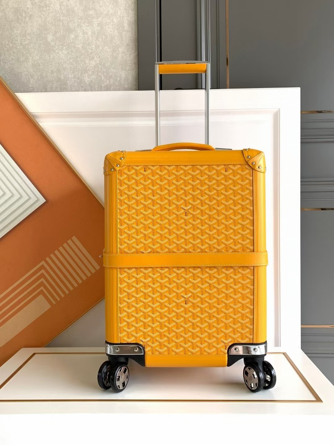 Goyard luggage-3