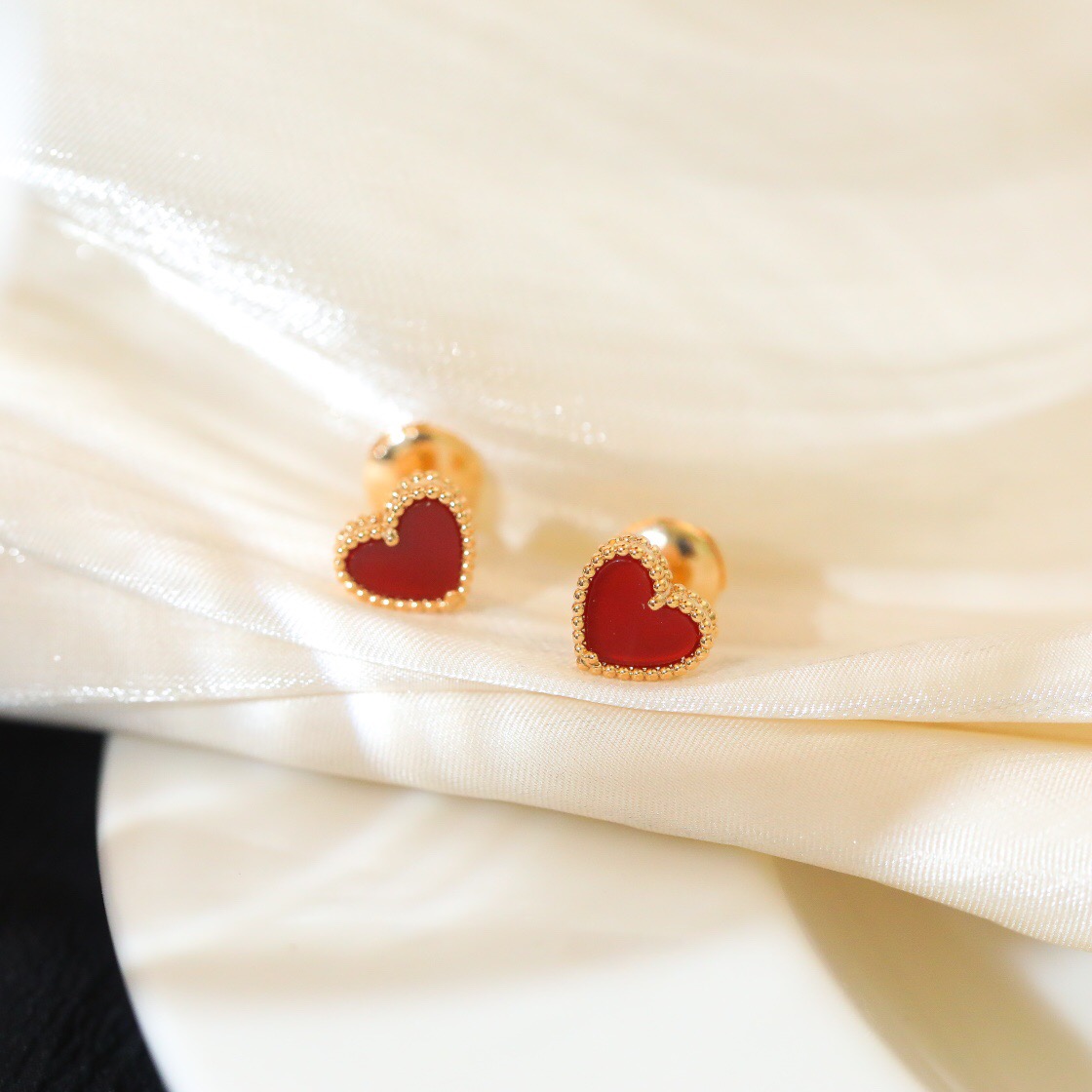 Van Cleef & Arpels earring-46