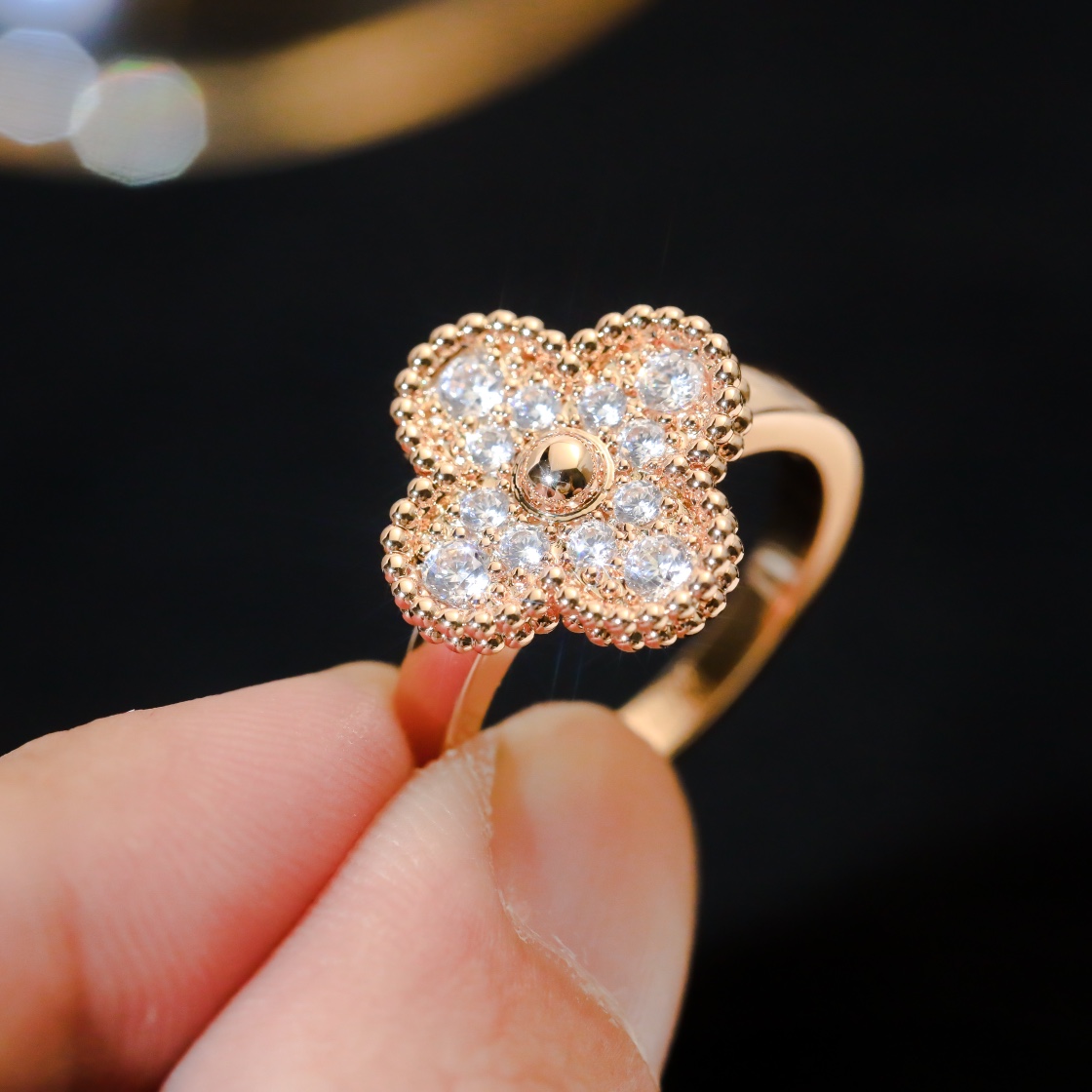 Van Cleef & Arpels ring-74
