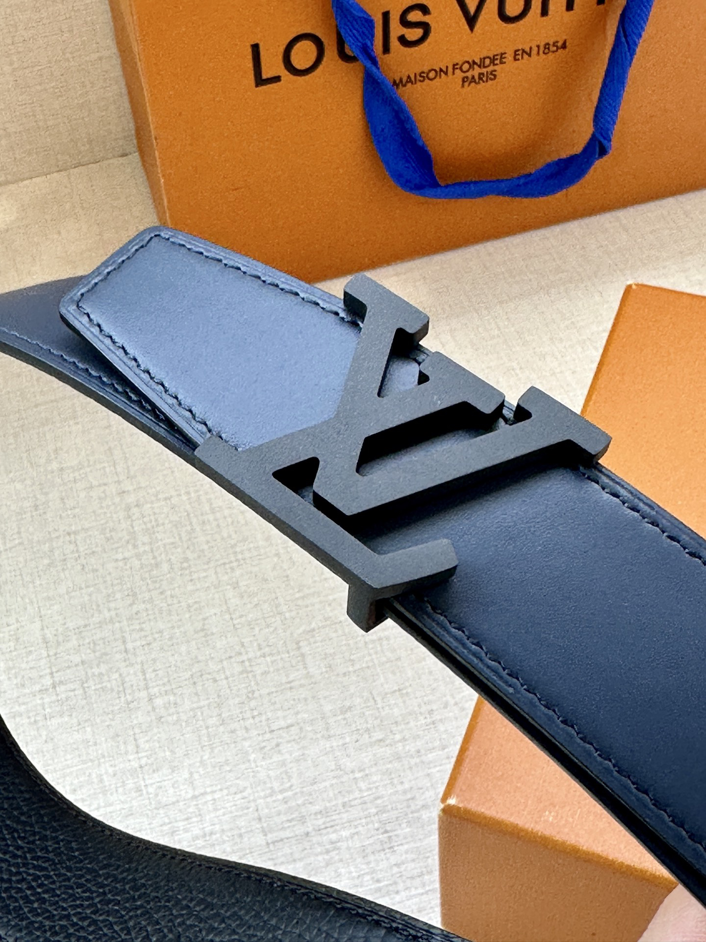 Lv belt-68