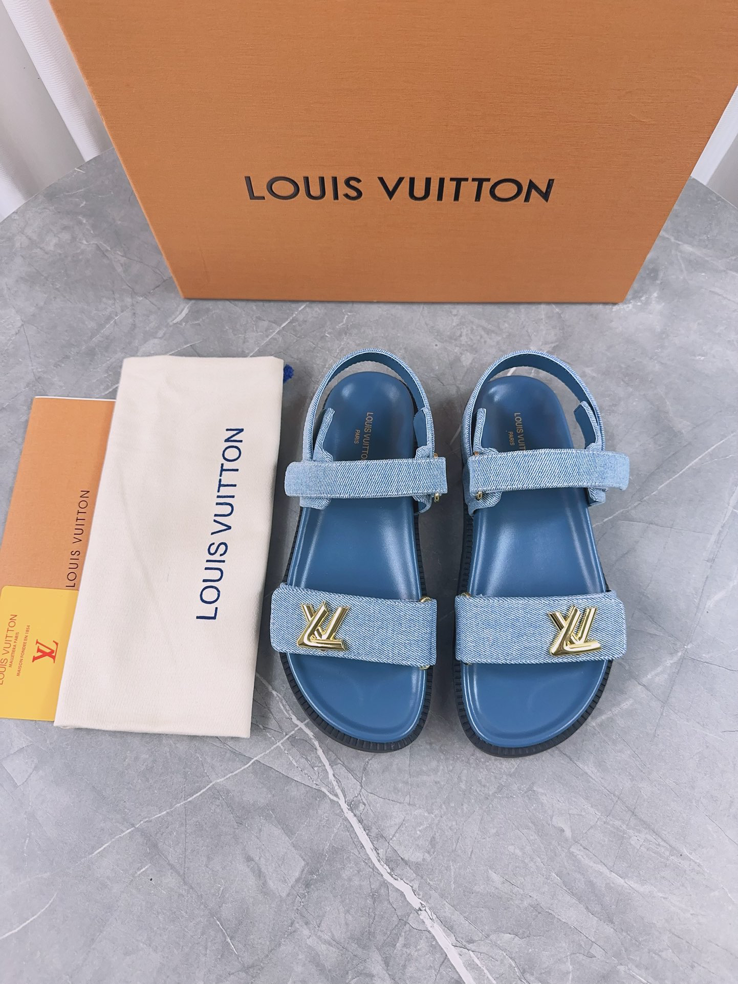 LV Summer footwear