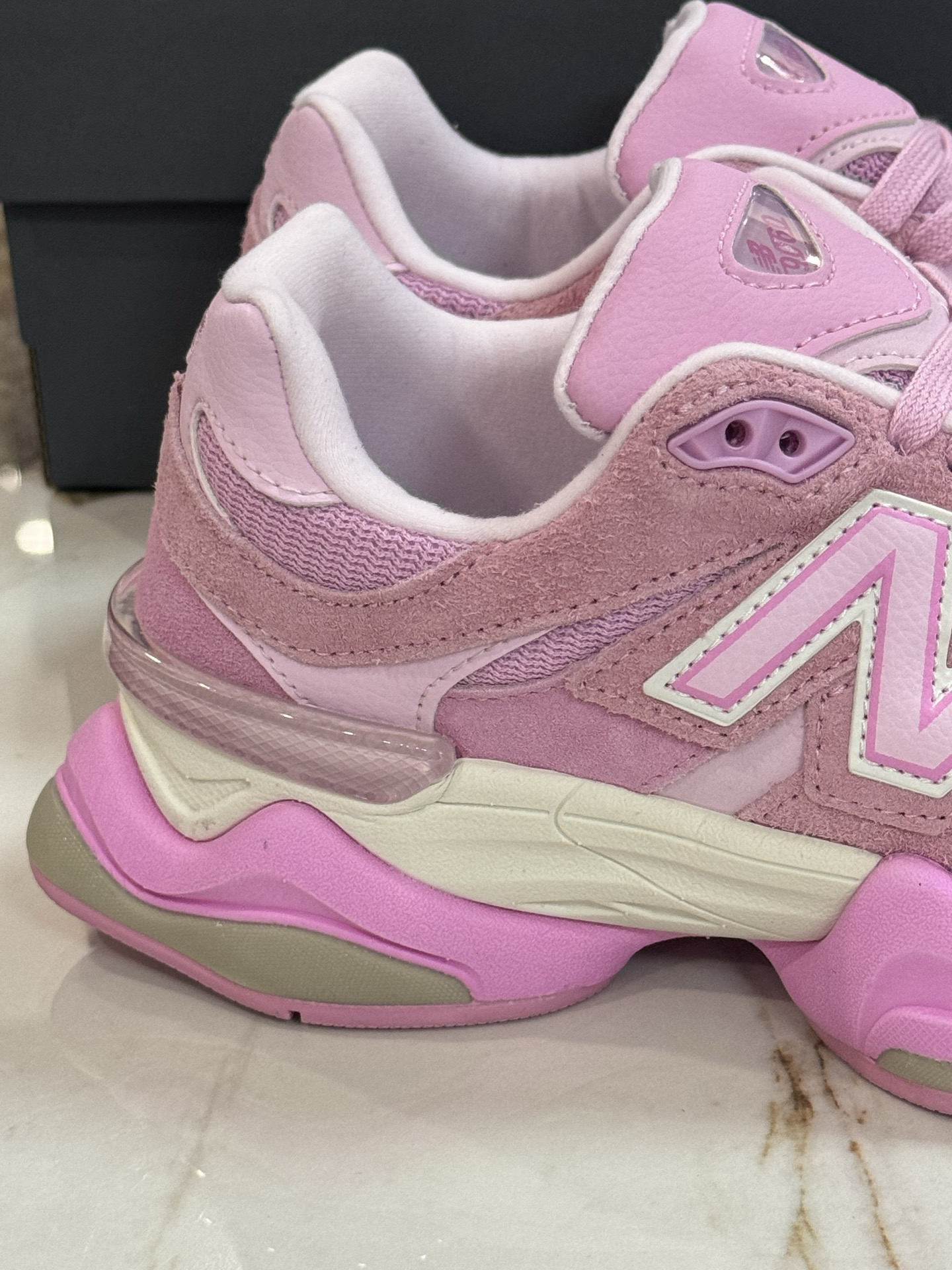 New Balance Sneakers-19