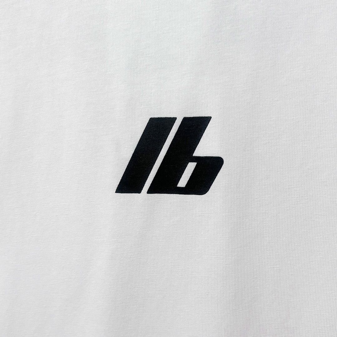 Balenciaga clothing-73